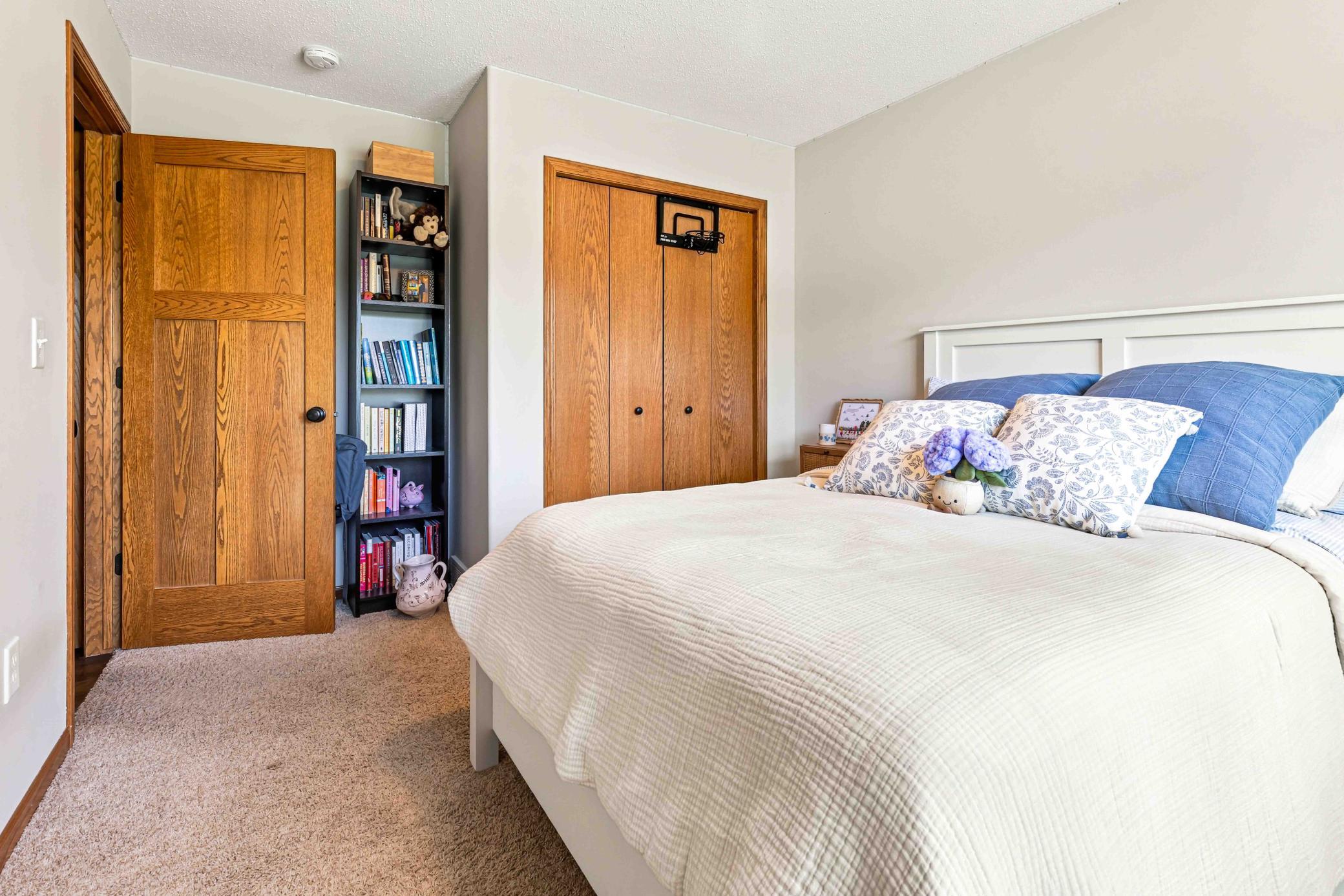 2005 single family home for sale at 1622 3rd Street W in West Fargo, ND — 4 bed, 3 bath (photo 35 of 46)