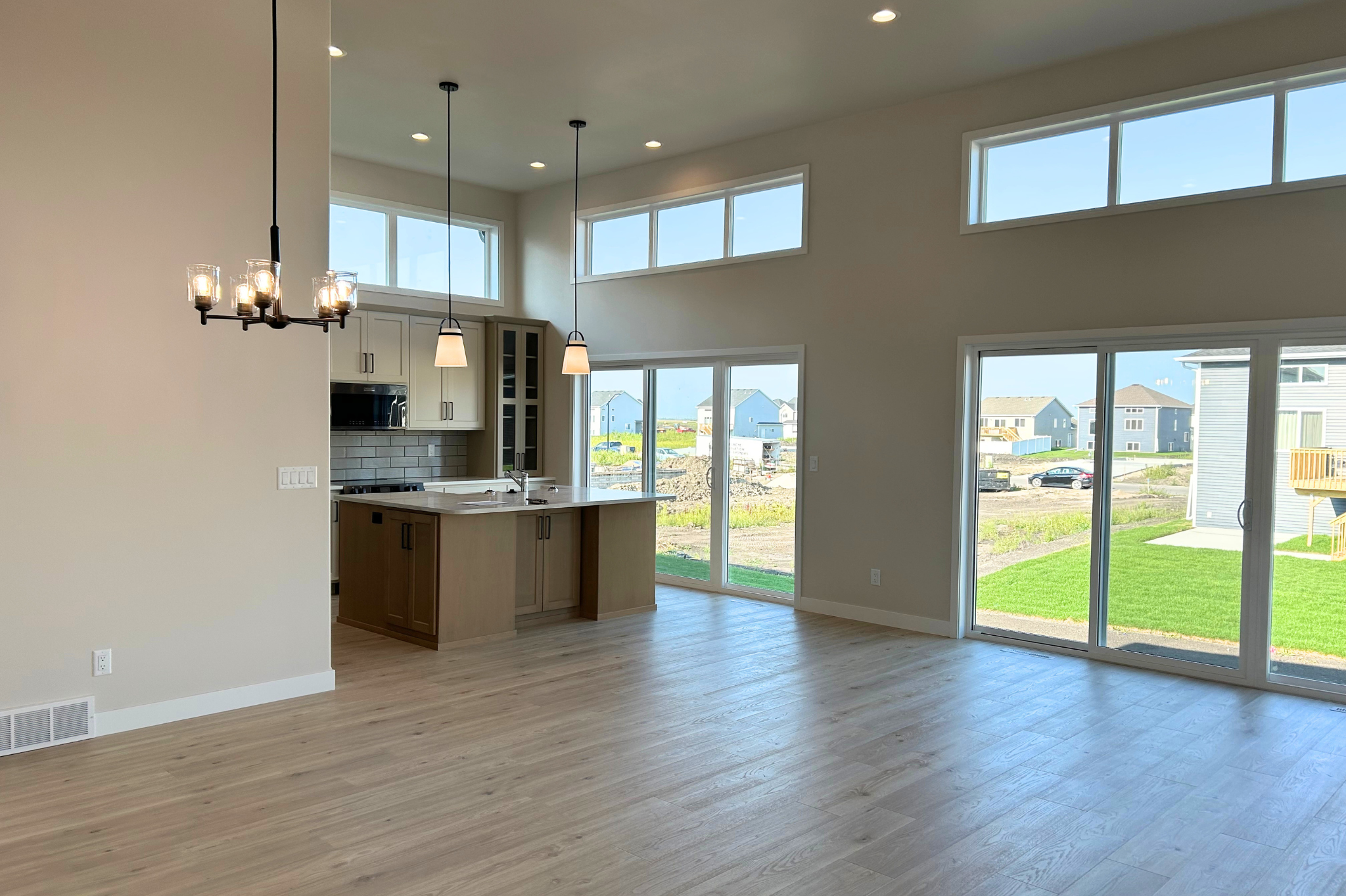 2026 single family home for sale at 6749 30th Street S in Fargo, ND — 3 bed, 3 bath (photo 4 of 11)