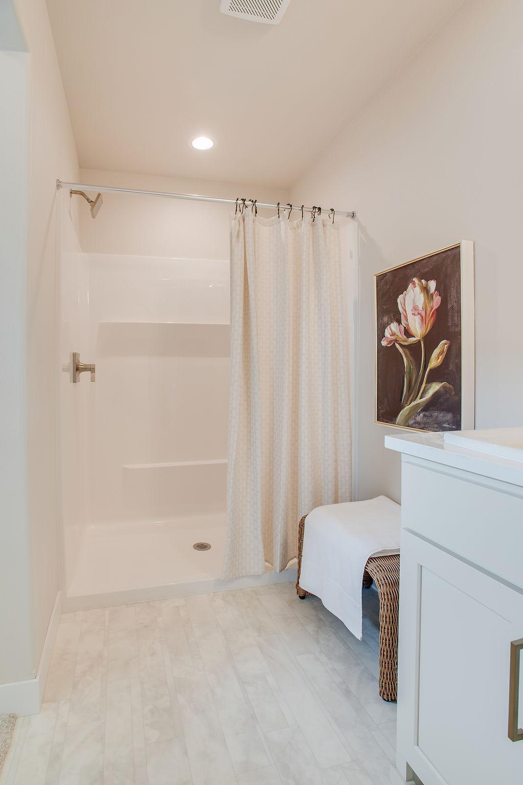2026 single family home for sale at 6749 30th Street S in Fargo, ND — 3 bed, 3 bath (photo 22 of 34)