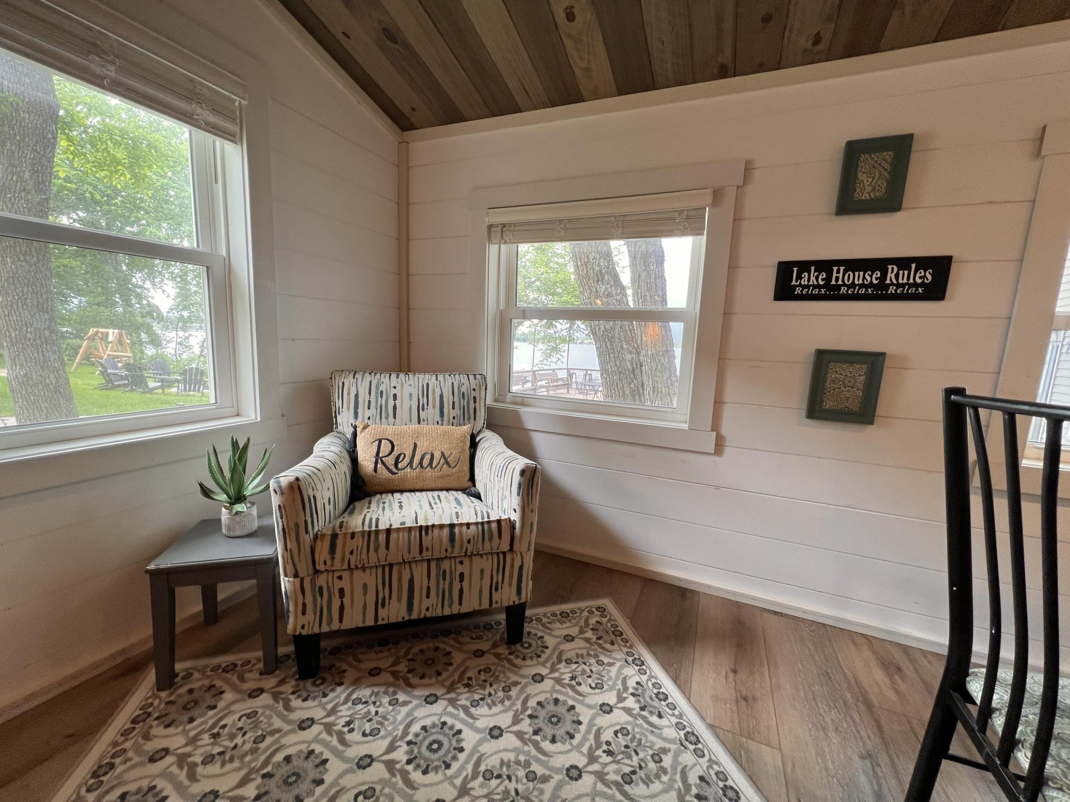 1949 single family home for sale at 1321 S Darling Drive NW in Alexandria, MN — 2 bed, 1 bath (photo 5 of 16)