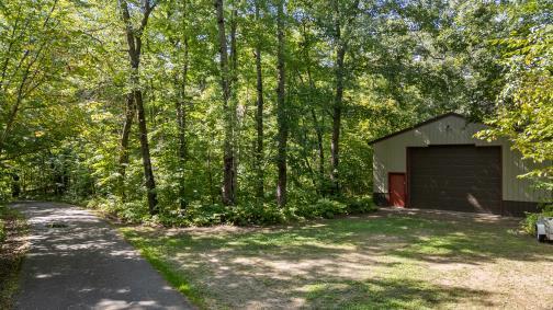 1992 single family home for sale at 11077 Leisure Lane in Brainerd, MN — 3 bed, 3 bath (photo 30 of 64)