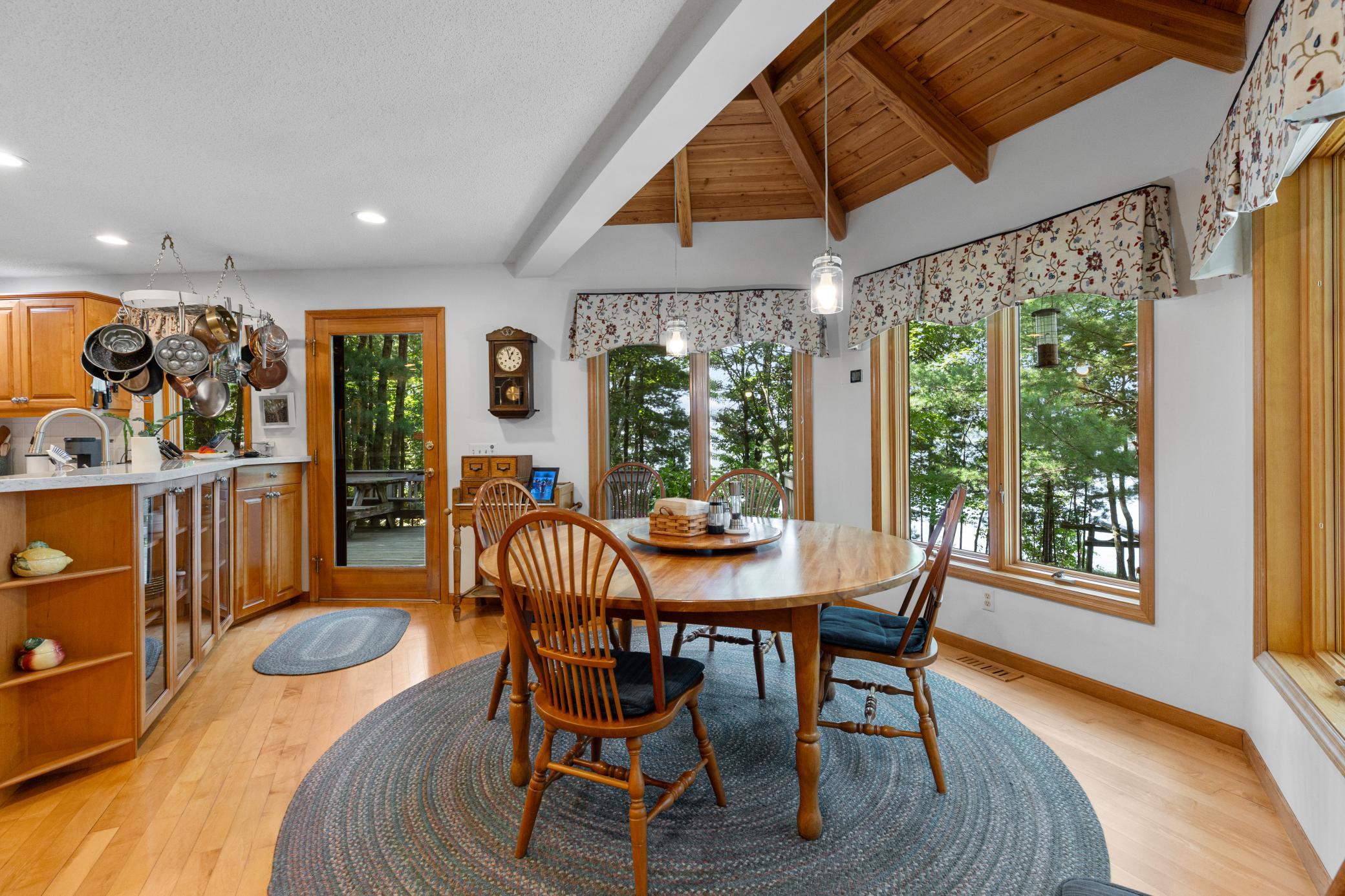 1992 single family home for sale at 11077 Leisure Lane in Brainerd, MN — 3 bed, 3 bath (photo 49 of 103)