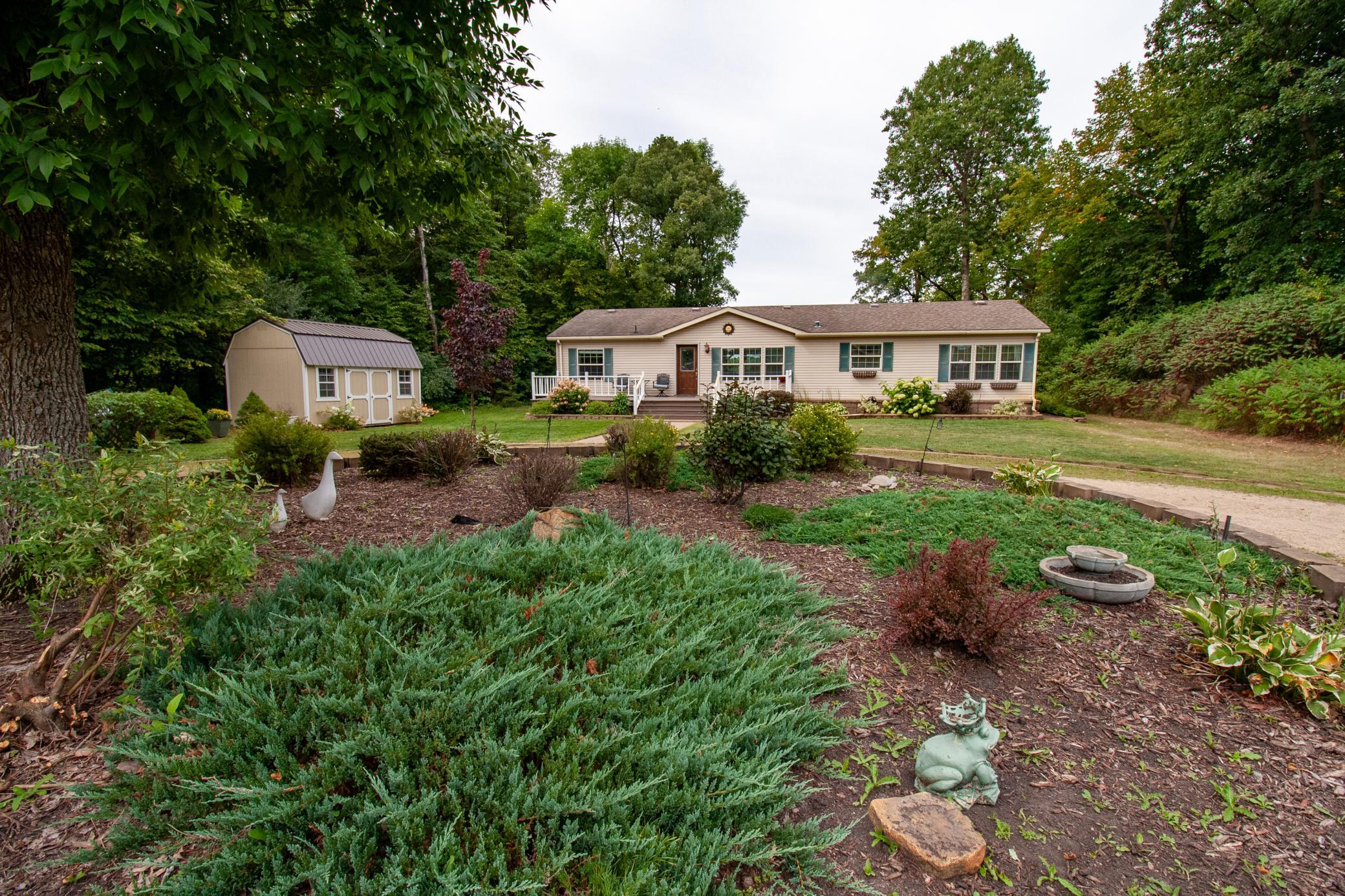 2005 single family home for sale at 34295 County Highway 3 in Erhard, MN — 3 bed, 2 bath (photo 2 of 37)