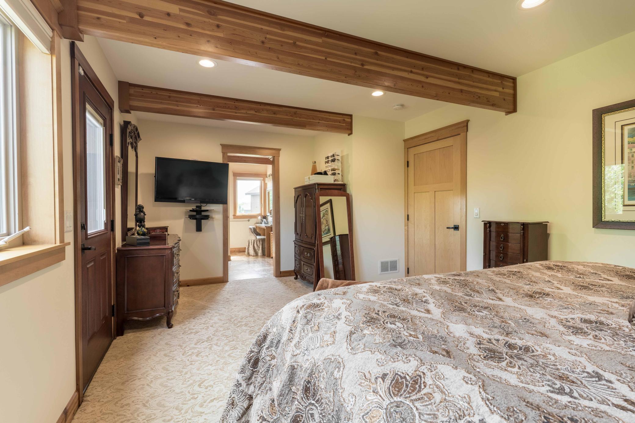 2016 single family home for sale at 2701 Pristine Bay Court NW in Alexandria, MN — 4 bed, 4 bath (photo 21 of 89)