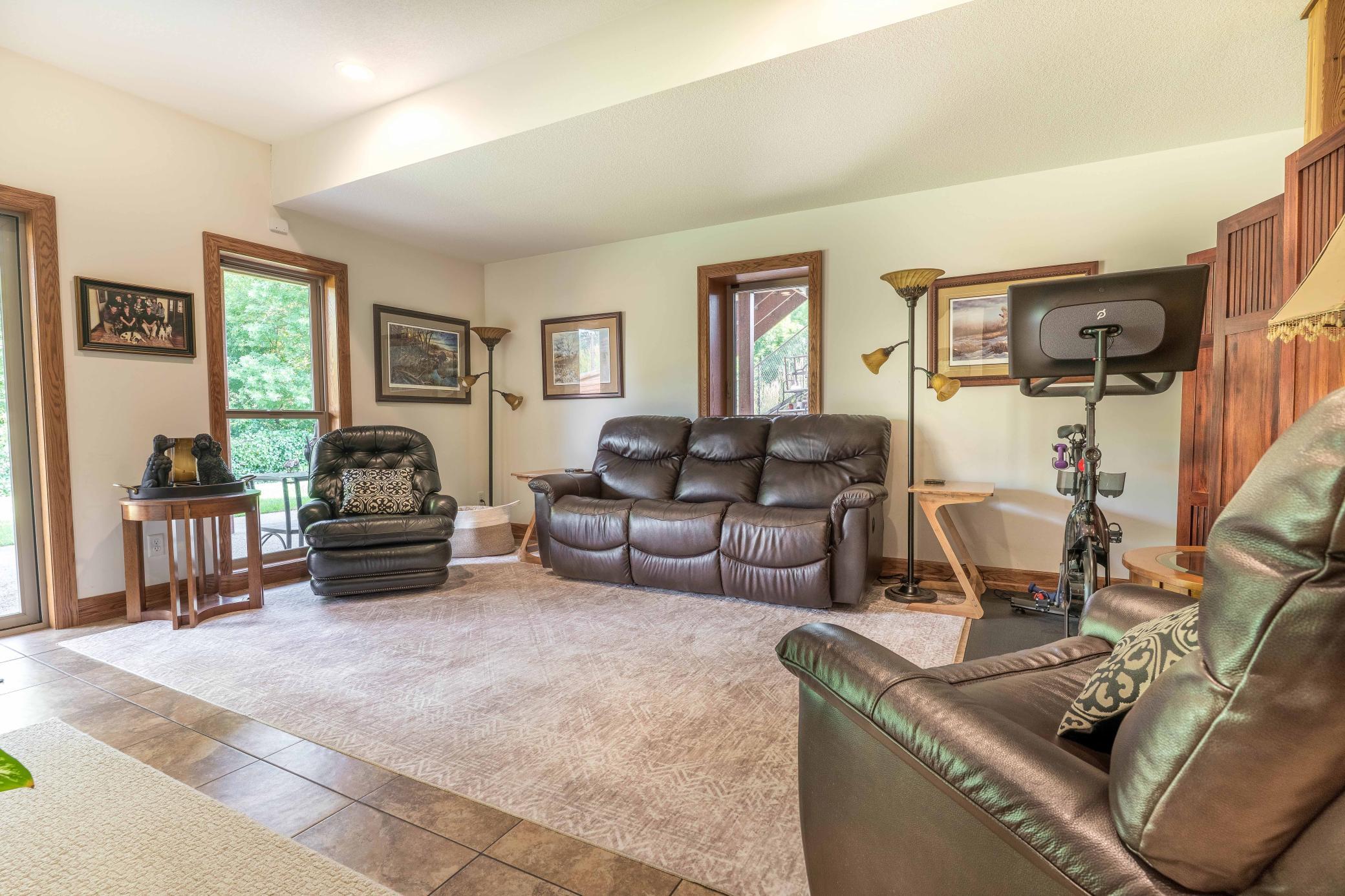 2016 single family home for sale at 2701 Pristine Bay Court NW in Alexandria, MN — 4 bed, 4 bath (photo 40 of 89)