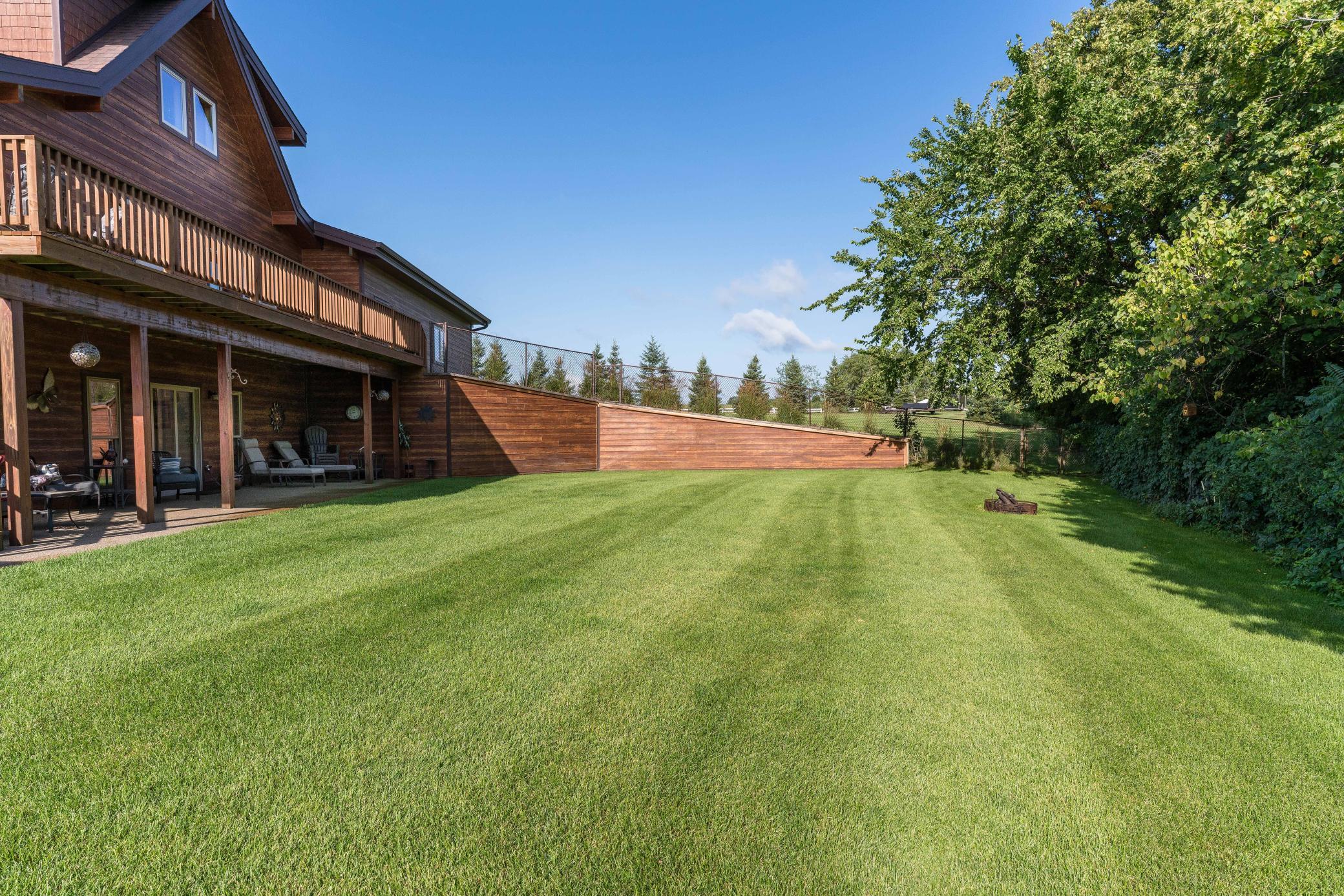 2016 single family home for sale at 2701 Pristine Bay Court NW in Alexandria, MN — 4 bed, 4 bath (photo 49 of 89)