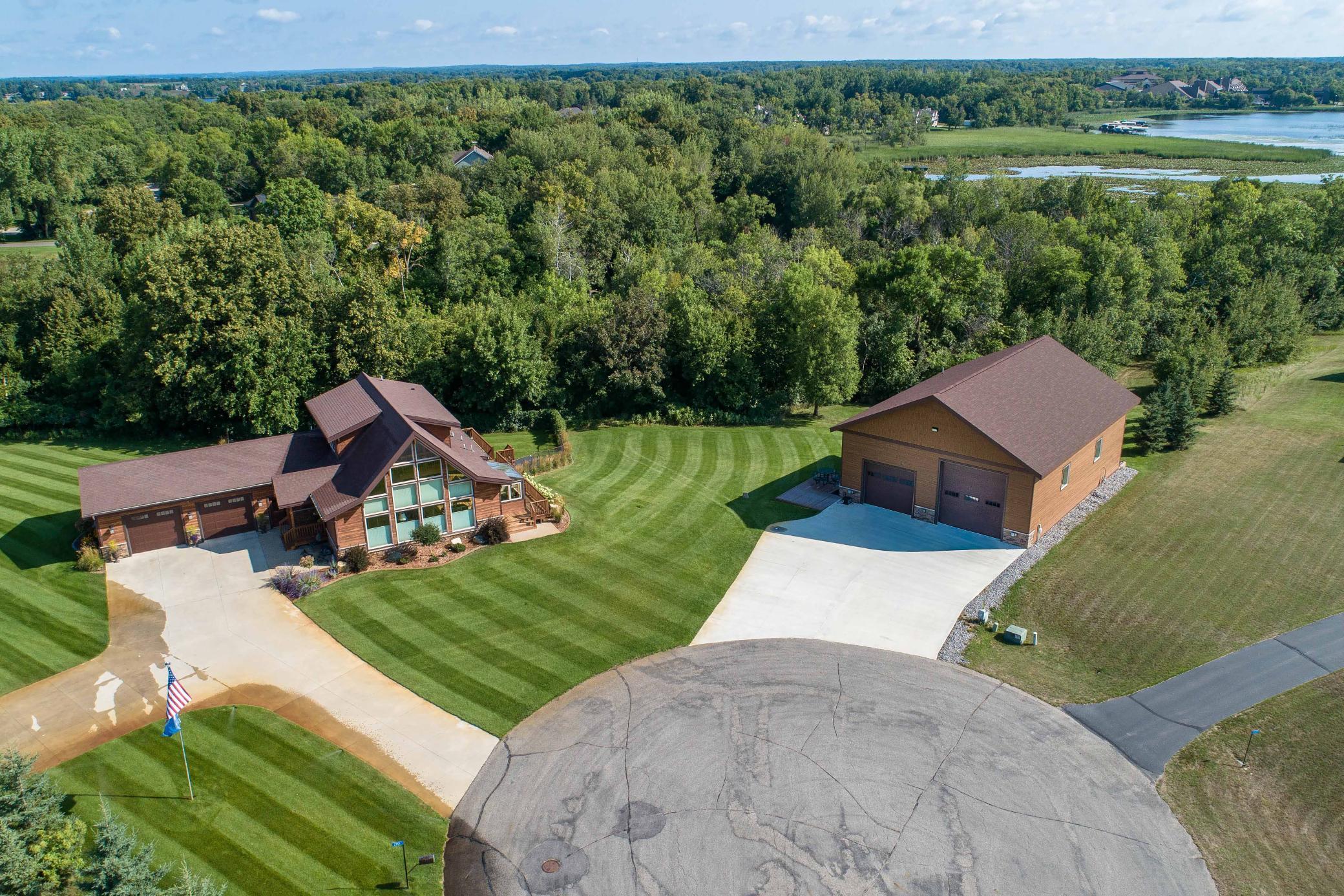2016 single family home for sale at 2701 Pristine Bay Court NW in Alexandria, MN — 4 bed, 4 bath (photo 59 of 89)