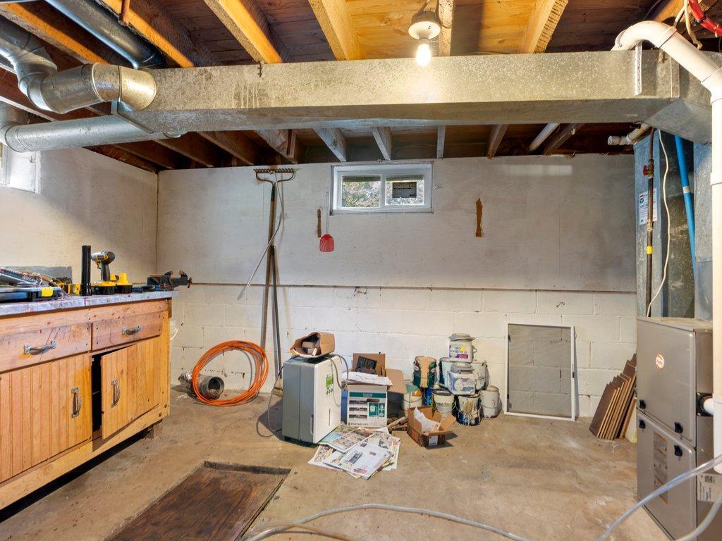1967 single family home for sale at 4967 Barbeau Road in Brainerd, MN — 2 bed, 1 bath (photo 22 of 42)