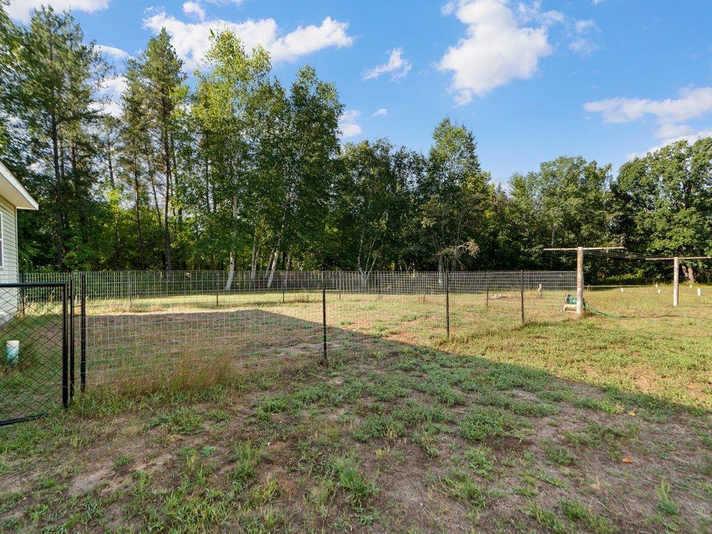 1967 single family home for sale at 4967 Barbeau Road in Brainerd, MN — 2 bed, 1 bath (photo 26 of 42)