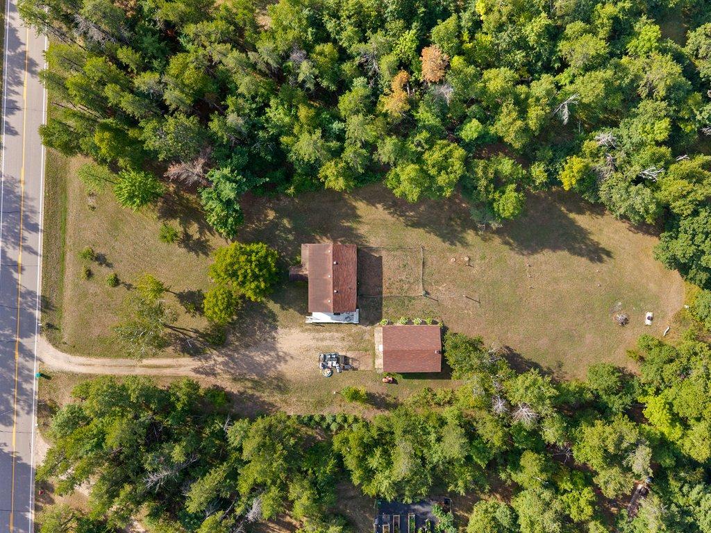 1967 single family home for sale at 4967 Barbeau Road in Brainerd, MN — 2 bed, 1 bath (photo 35 of 42)