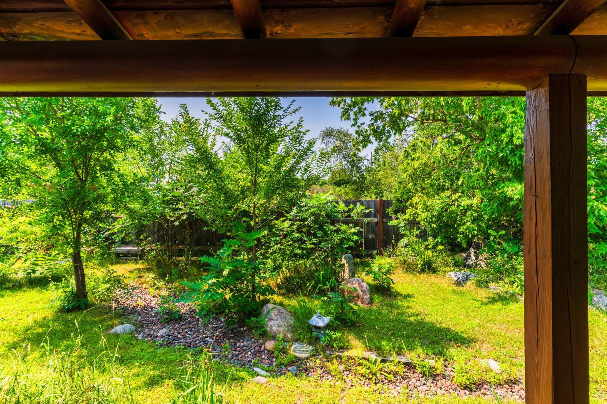 1962 single family home for sale at 718 Stoner Avenue SE in Bemidji, MN — 3 bed, 1 bath (photo 17 of 40)