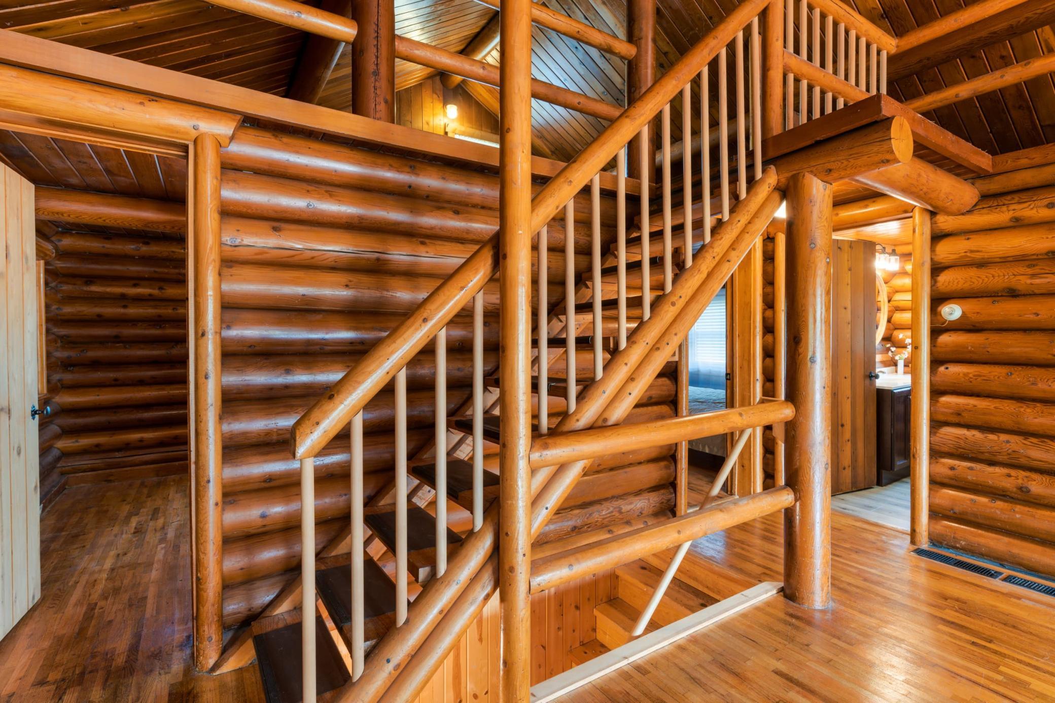 1962 single family home for sale at 718 Stoner Avenue SE in Bemidji, MN — 3 bed, 1 bath (photo 35 of 40)