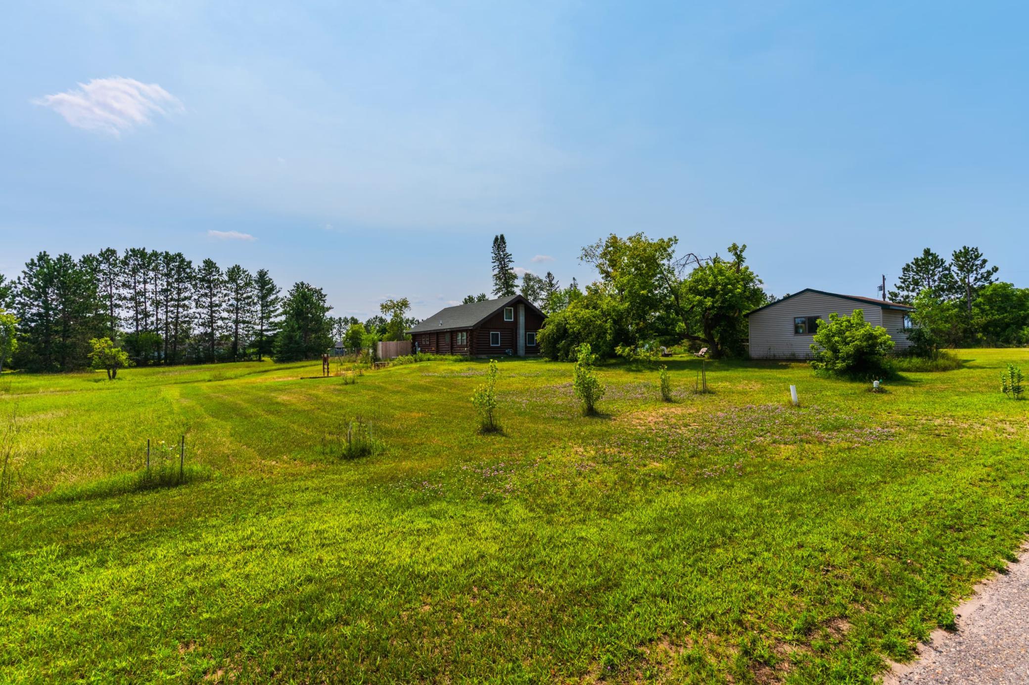 1962 single family home for sale at 718 Stoner Avenue SE in Bemidji, MN — 3 bed, 1 bath (photo 40 of 40)