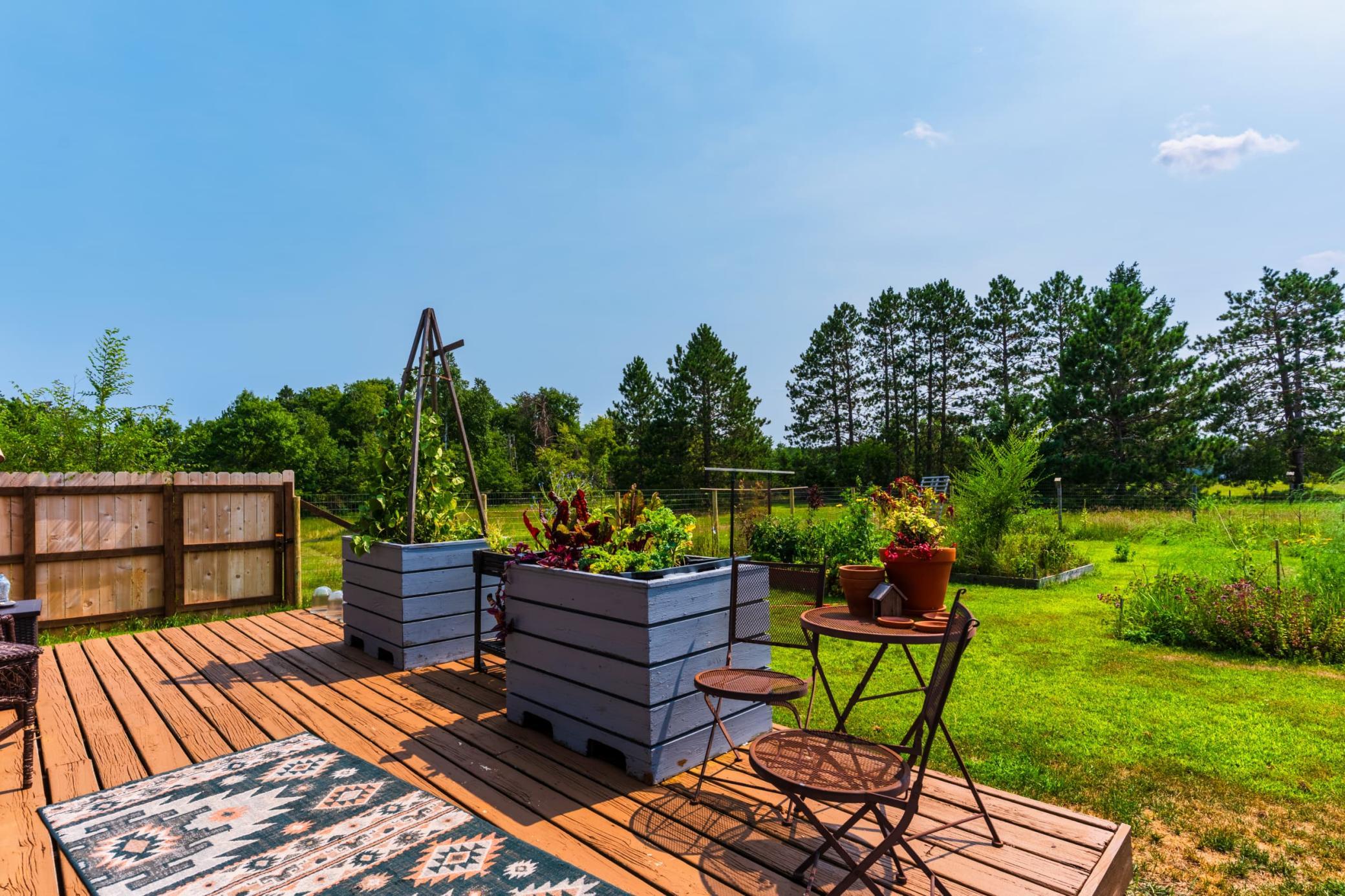 1962 single family home for sale at 718 Stoner Avenue SE in Bemidji, MN — 3 bed, 1 bath (photo 8 of 40)