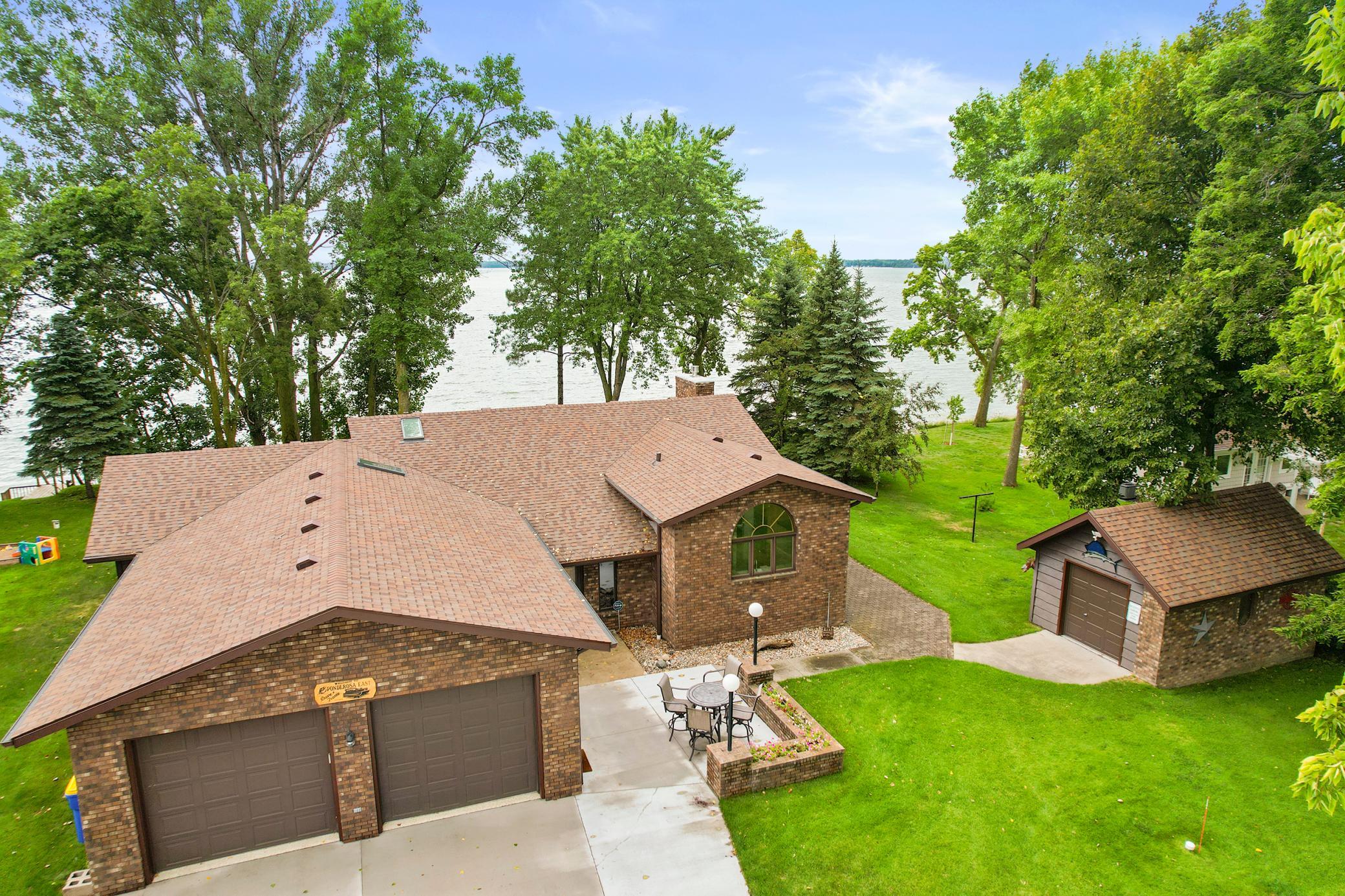 1982 single family home for sale at 45212 N Little Pine Road in Perham, MN — 4 bed, 3 bath (photo 12 of 68)