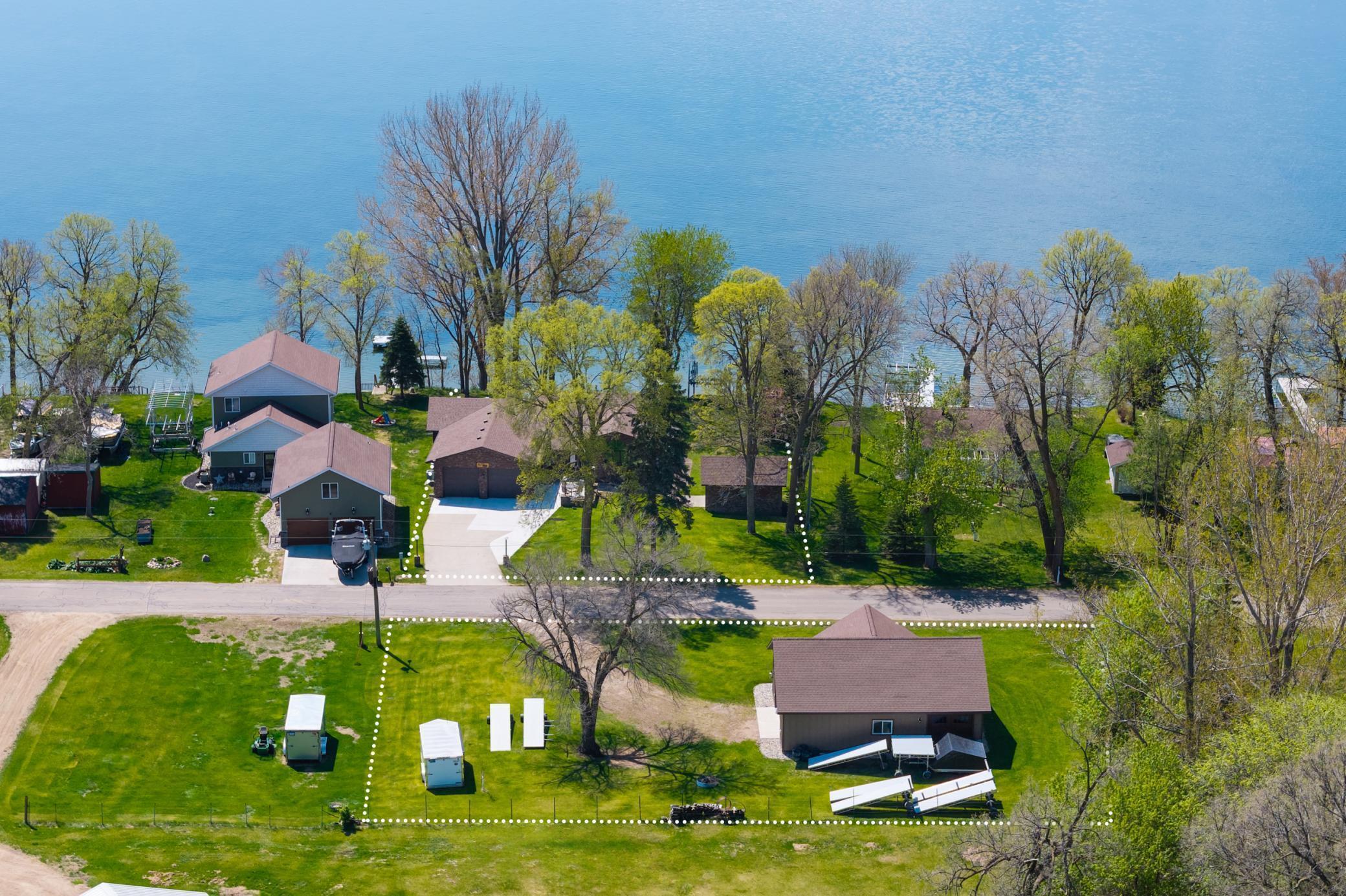1982 single family home for sale at 45212 N Little Pine Road in Perham, MN — 4 bed, 3 bath (photo 13 of 68)