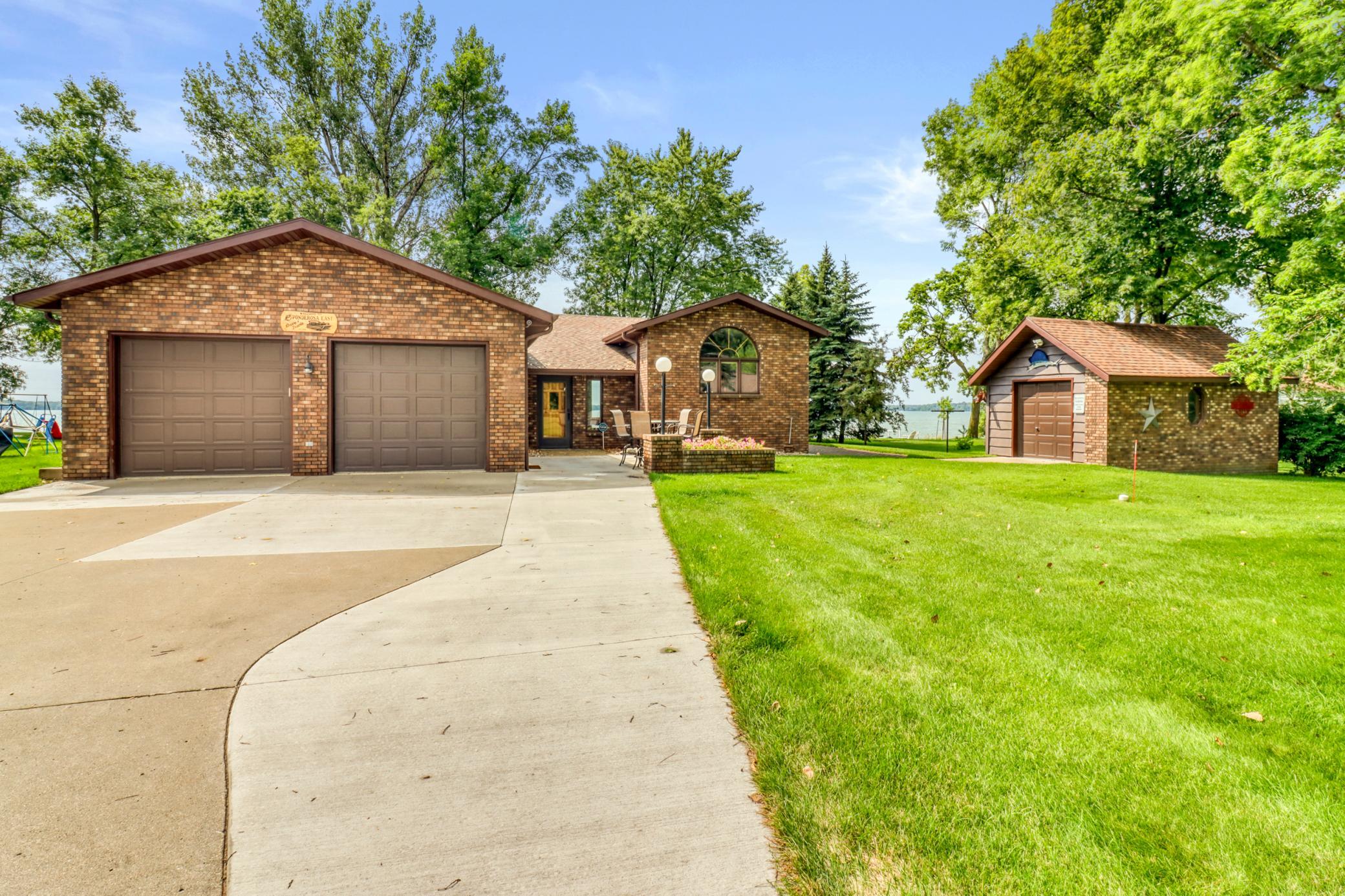 1982 single family home for sale at 45212 N Little Pine Road in Perham, MN — 4 bed, 3 bath (photo 15 of 68)