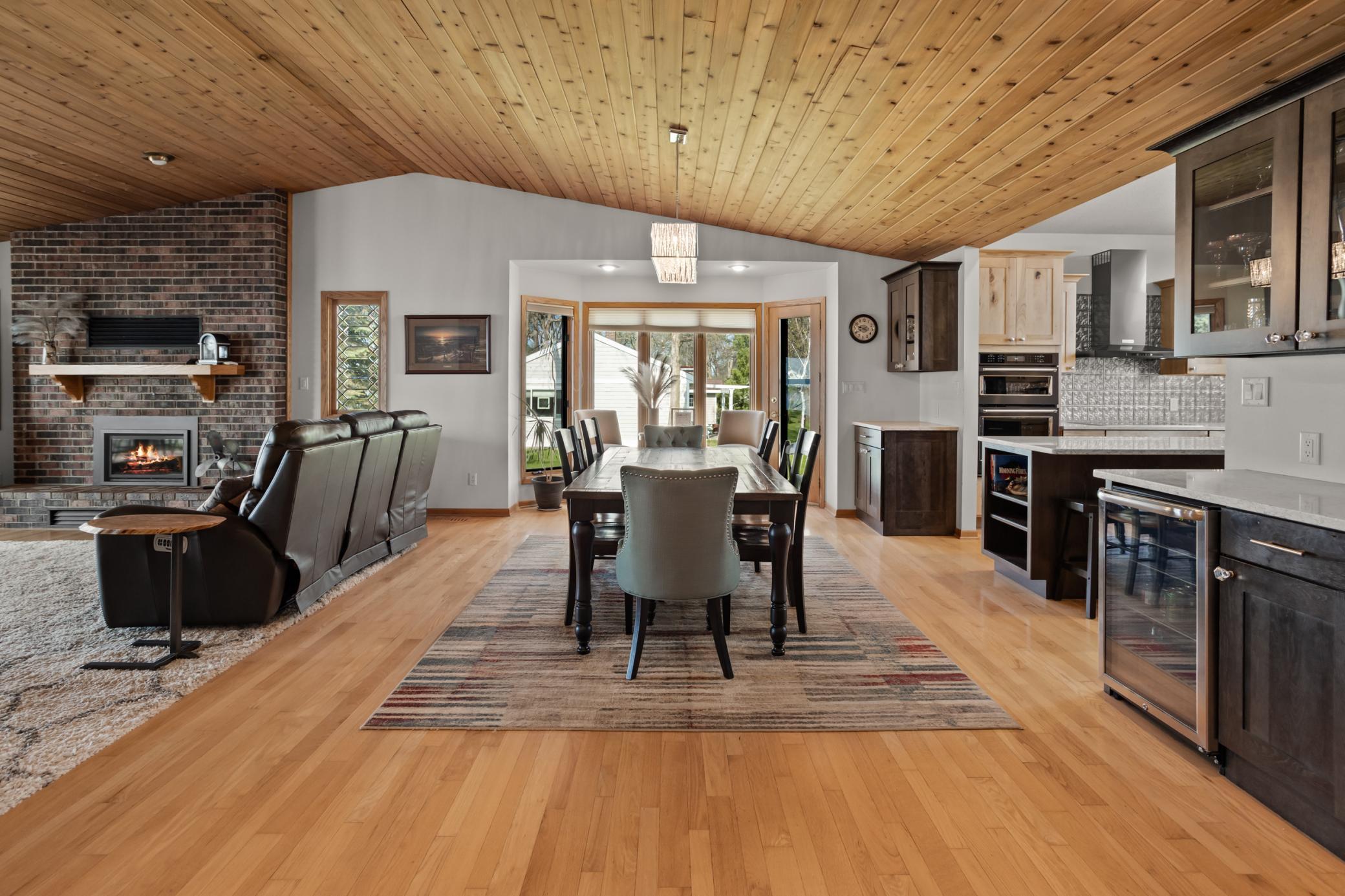1982 single family home for sale at 45212 N Little Pine Road in Perham, MN — 4 bed, 3 bath (photo 22 of 68)