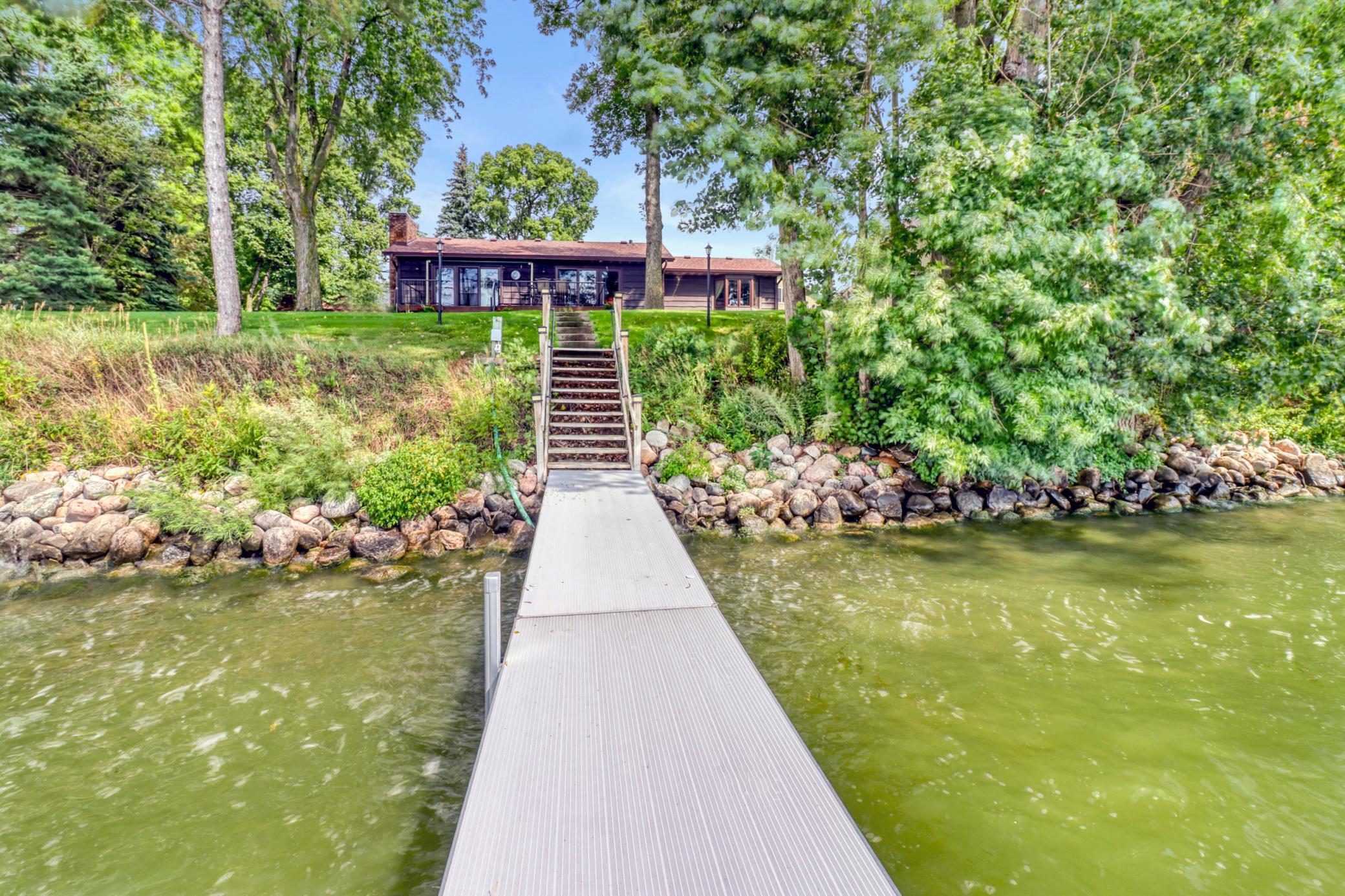 1982 single family home for sale at 45212 N Little Pine Road in Perham, MN — 4 bed, 3 bath (photo 9 of 68)