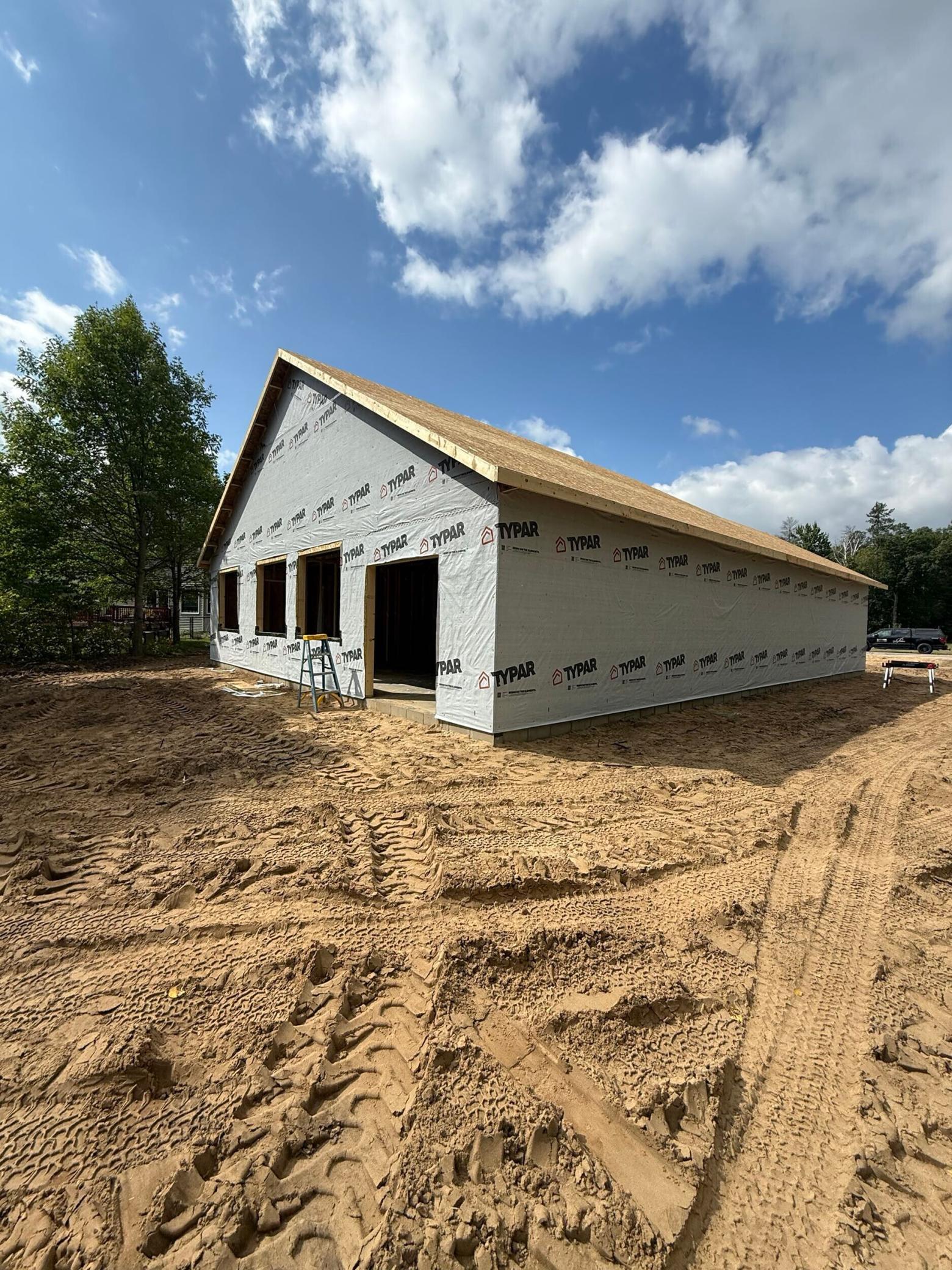 2026 single family home for sale at 13758 Oakwood Drive in Baxter, MN — 3 bed, 2 bath (photo 2 of 30)