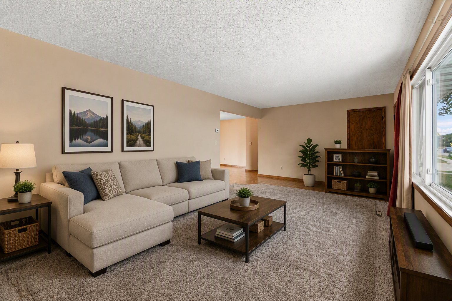 1969 single family home for sale at 2101 20th Street S in Moorhead, MN — 3 bed, 2 bath (photo 4 of 41)