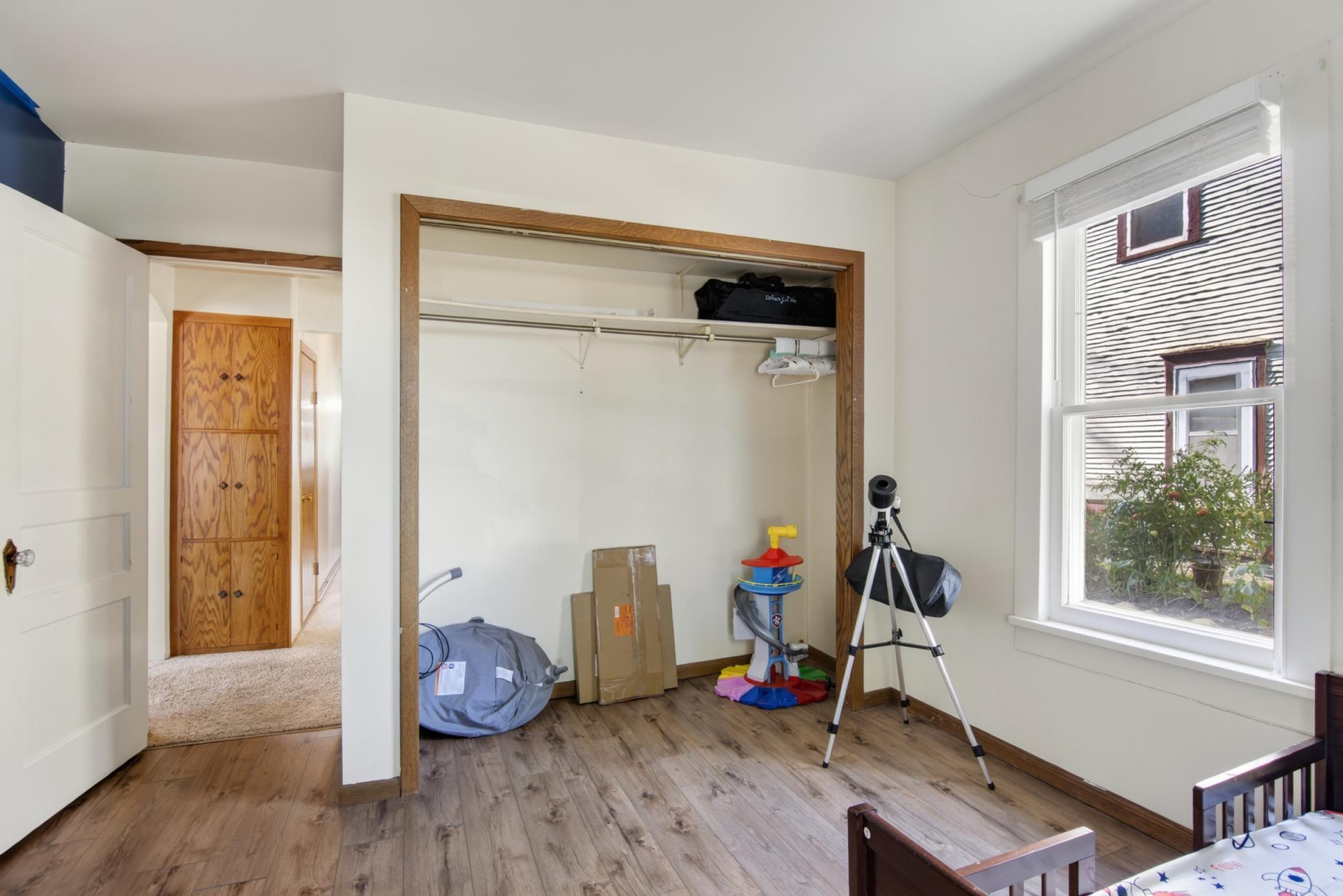 1920 single family home for sale at 521 5th Avenue NW in Valley City, ND — 2 bed, 2 bath (photo 14 of 38)