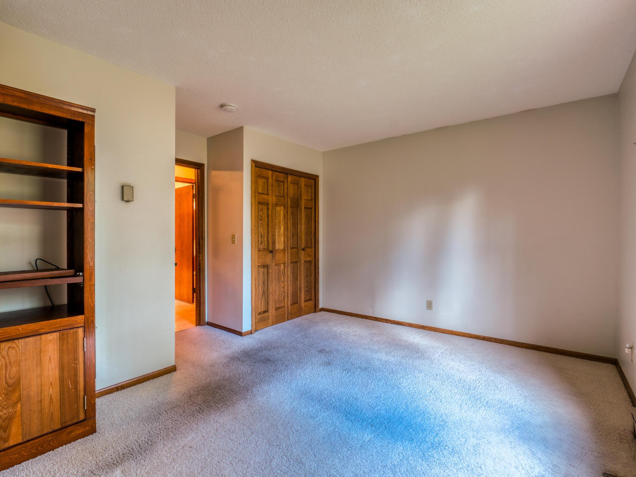 1979 single family home for sale at 1902 Lakeview Drive SW in Bemidji, MN — 2 bed, 2 bath (photo 15 of 58)
