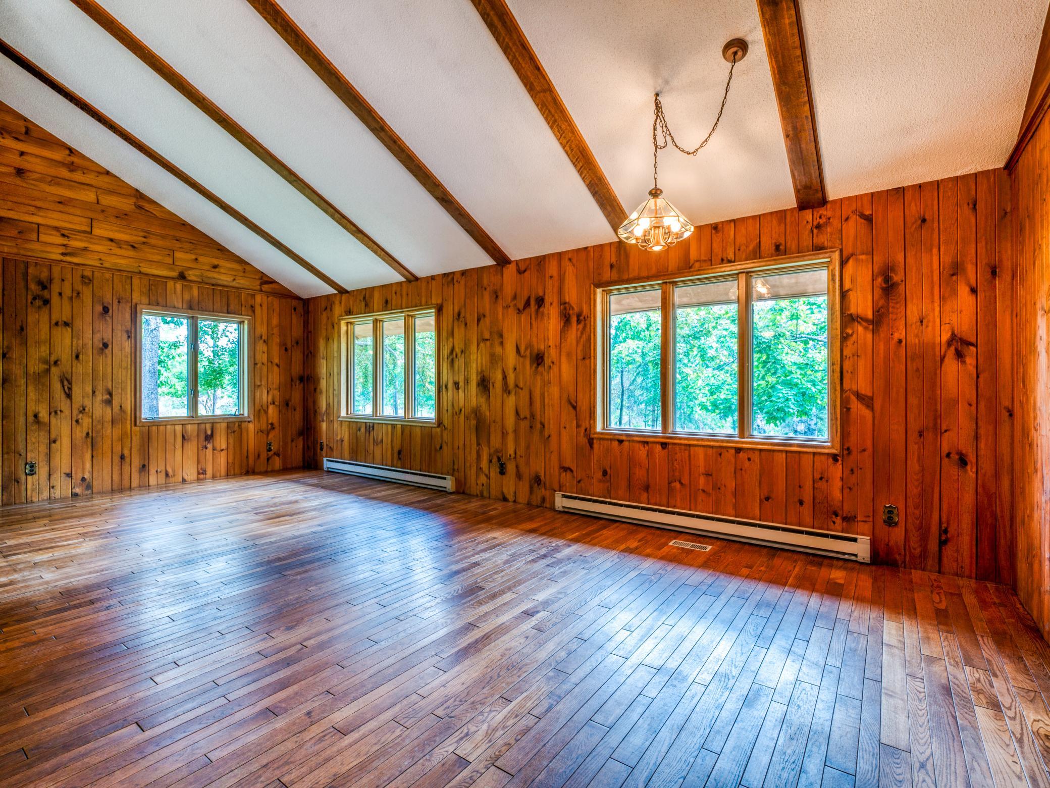 1979 single family home for sale at 1902 Lakeview Drive SW in Bemidji, MN — 2 bed, 2 bath (photo 35 of 58)