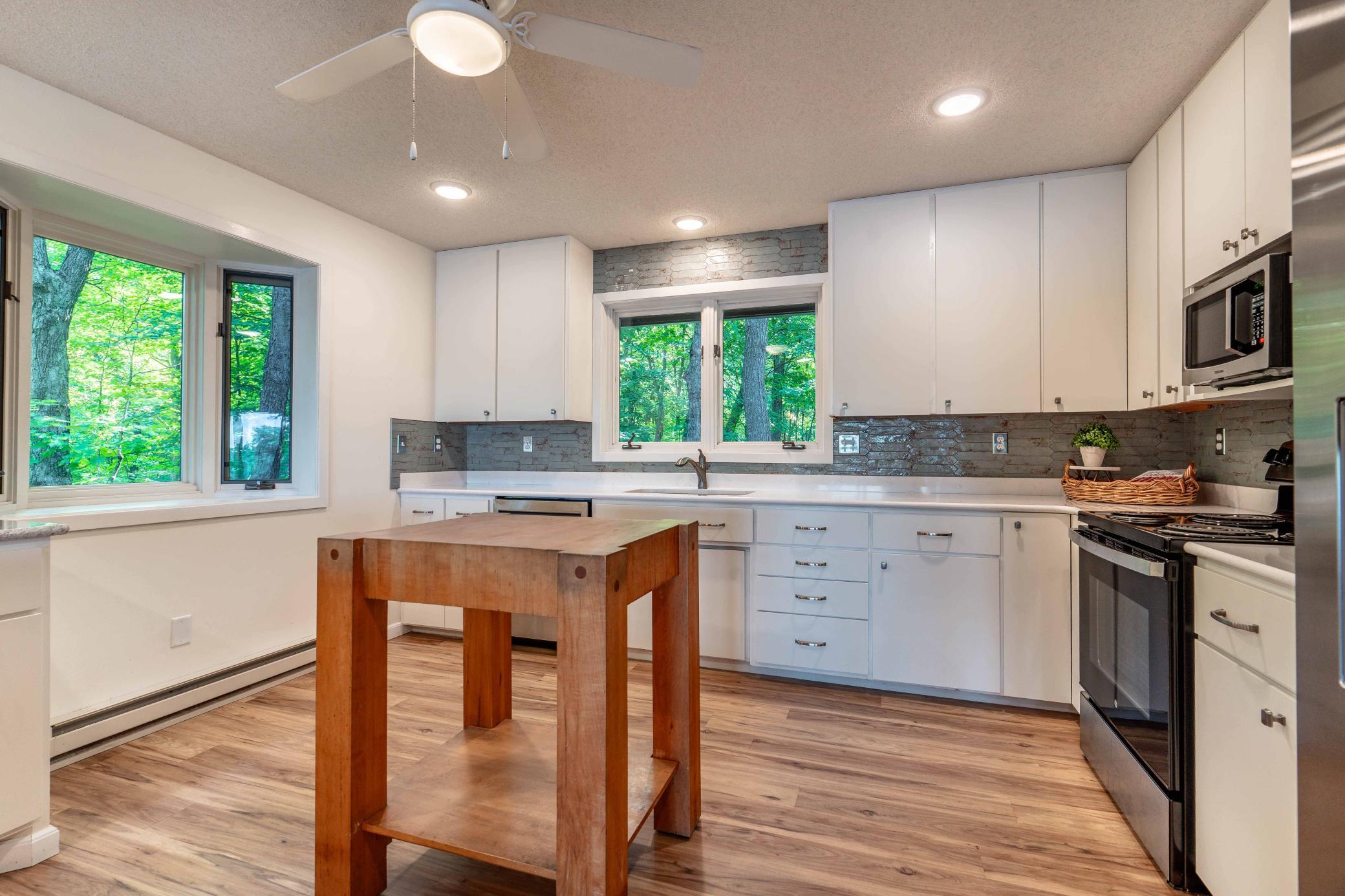 1987 single family home for sale at 44077 E Spirit Drive in Vergas, MN — 3 bed, 2 bath (photo 13 of 54)