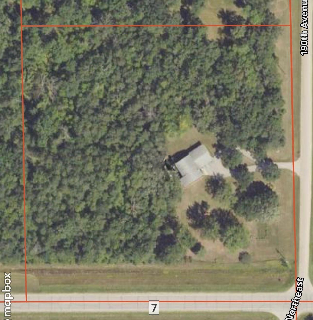 1975 single family home for sale at 14045 190th Avenue NE in Thief River Falls, MN — 4 bed, 2 bath (photo 50 of 51)
