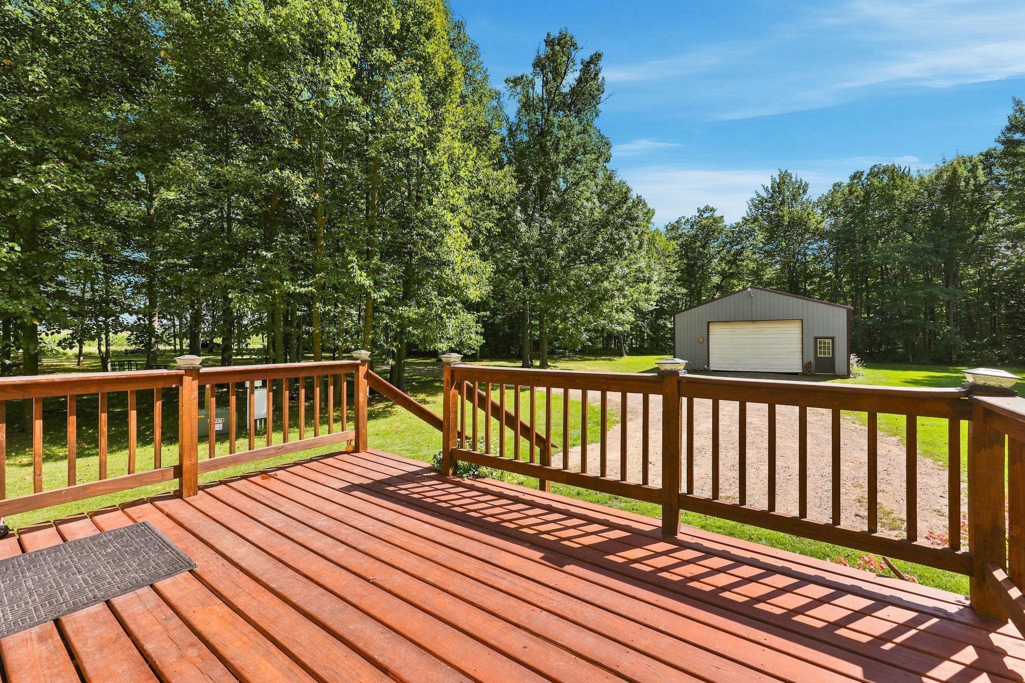 2001 single family home for sale at 2855 150th Avenue in Brainerd, MN — 3 bed, 3 bath (photo 23 of 40)