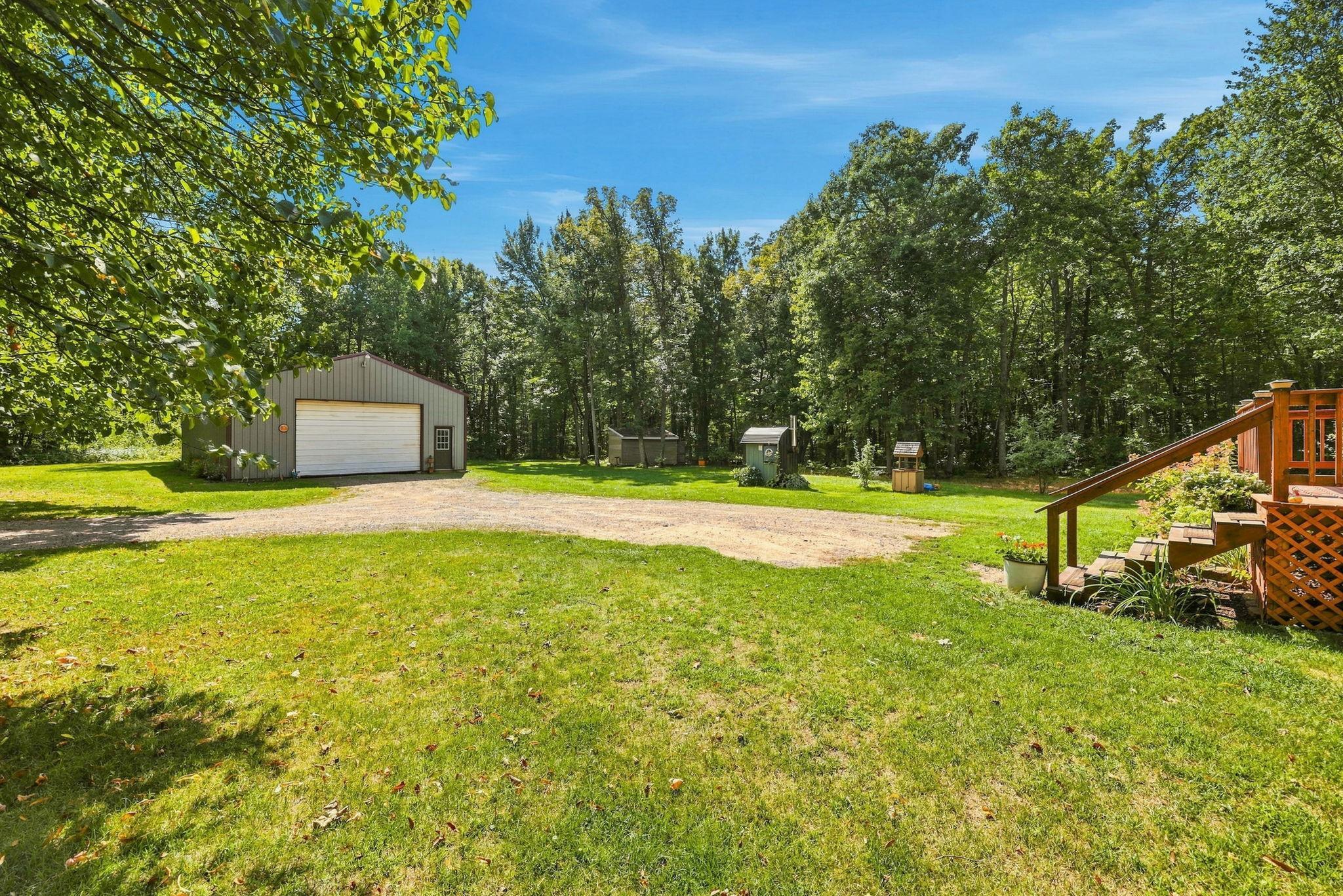 2001 single family home for sale at 2855 150th Avenue in Brainerd, MN — 3 bed, 3 bath (photo 25 of 40)