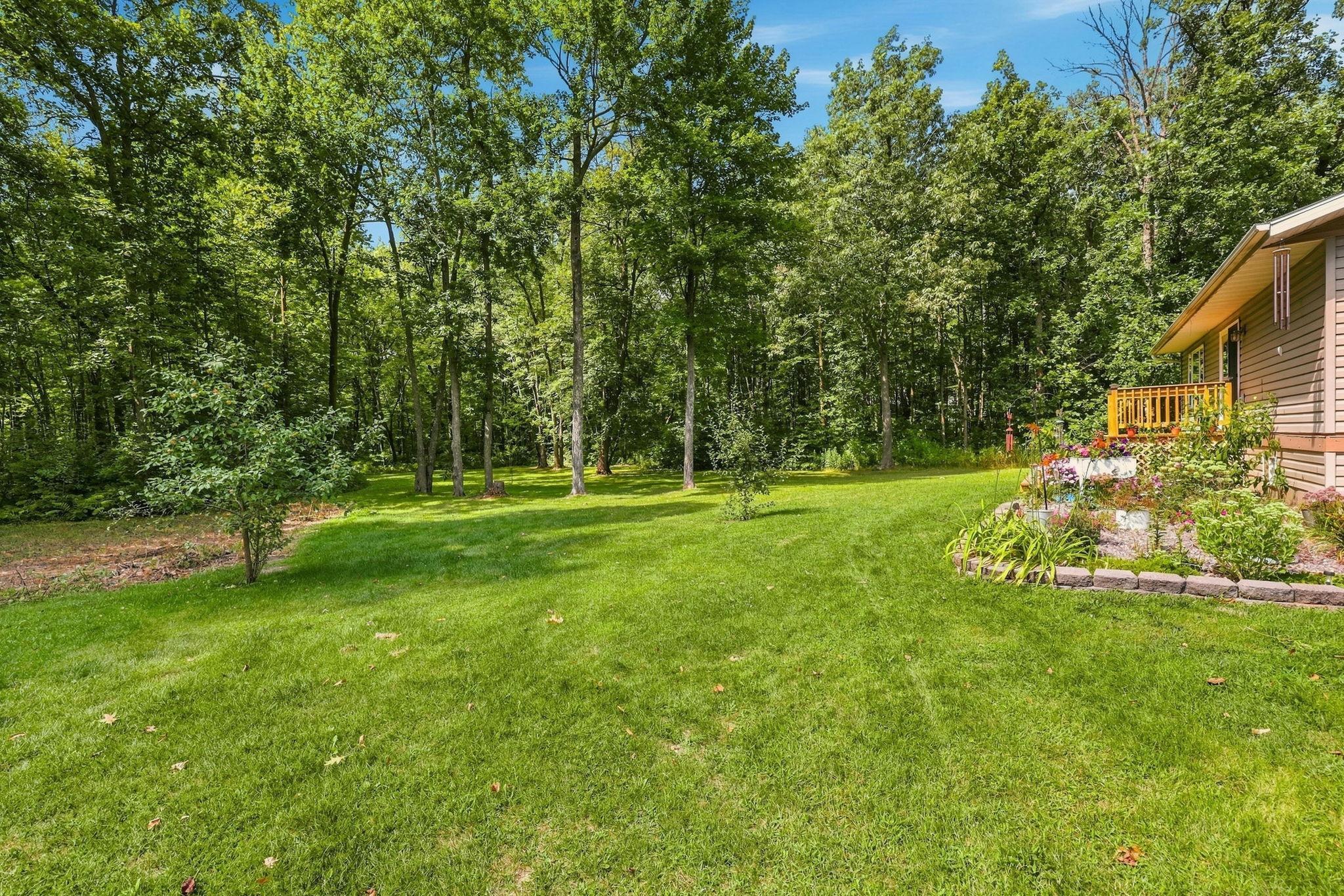 2001 single family home for sale at 2855 150th Avenue in Brainerd, MN — 3 bed, 3 bath (photo 26 of 40)