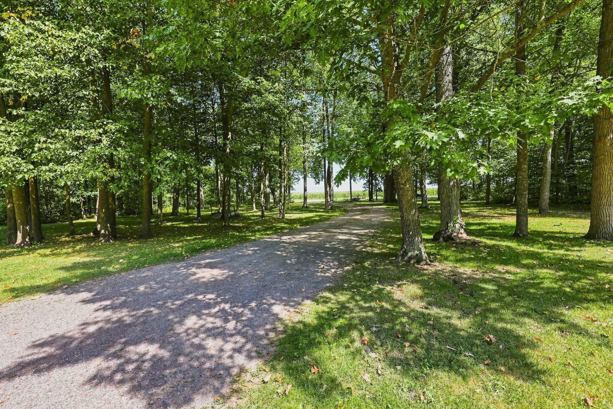 2001 single family home for sale at 2855 150th Avenue in Brainerd, MN — 3 bed, 3 bath (photo 30 of 40)