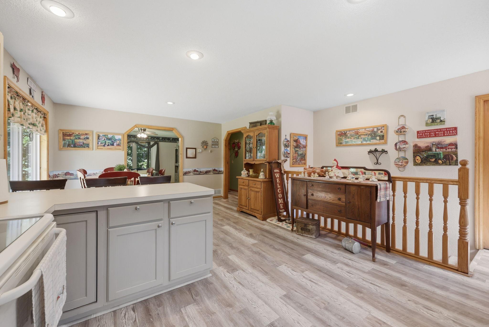 2001 single family home for sale at 2855 150th Avenue in Brainerd, MN — 3 bed, 3 bath (photo 10 of 40)