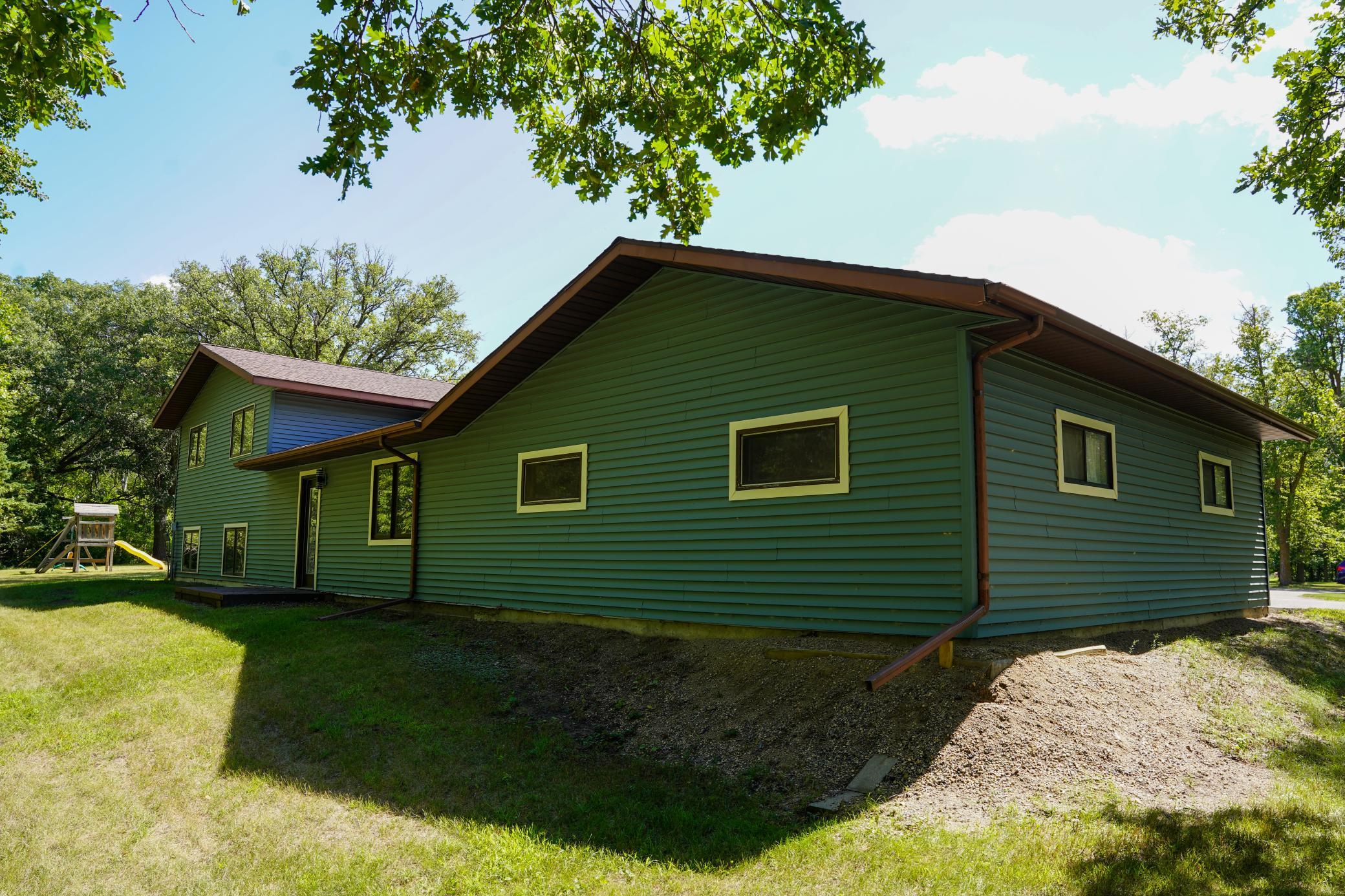 1987 single family home for sale at 3844 County Highway 29 in Twin Valley, MN — 4 bed, 2 bath (photo 5 of 43)
