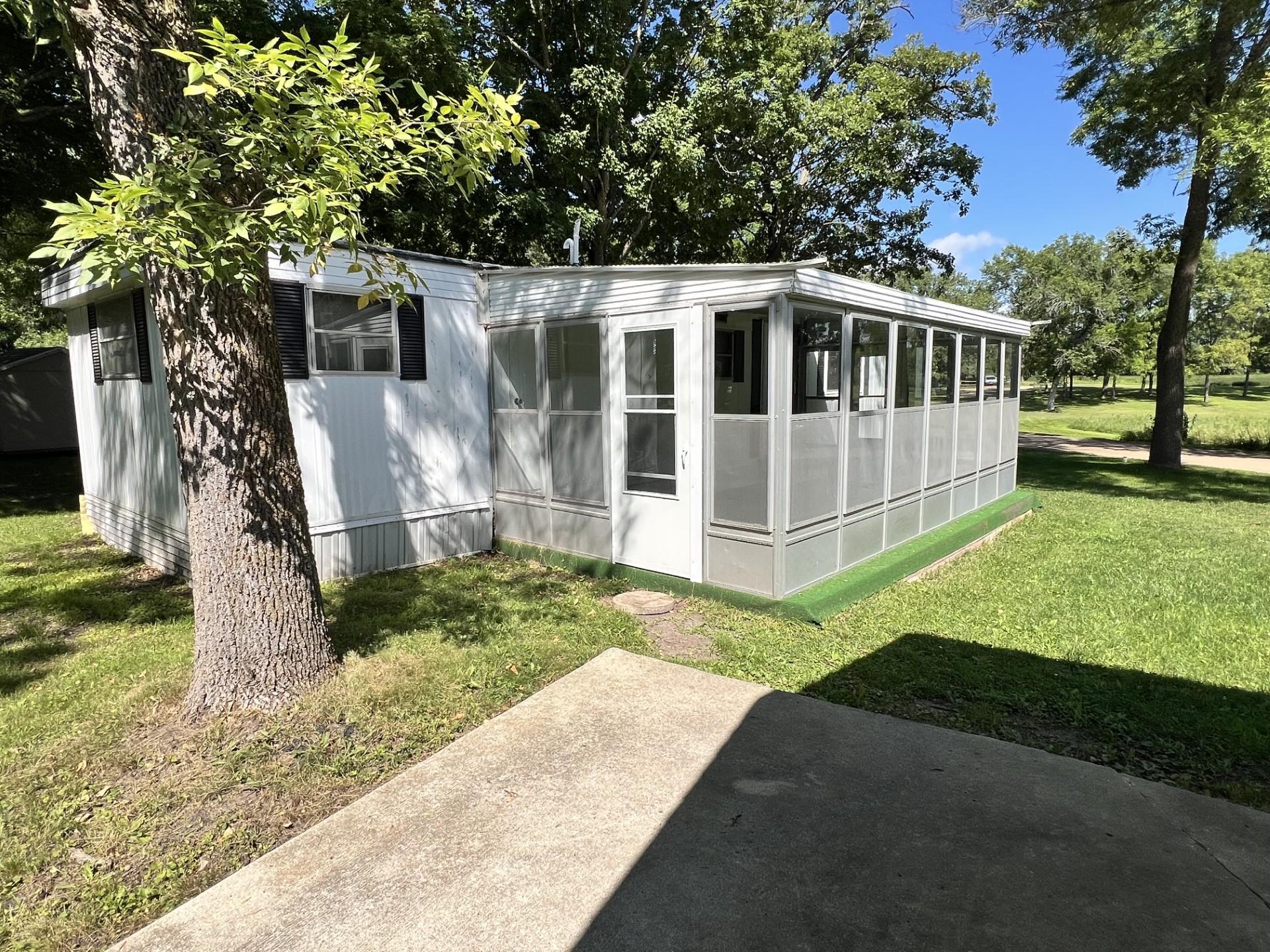 1967 single family home for sale at 3720 County Rd 40 NW, Unit 12 in Garfield, MN — 2 bed, 2 bath (photo 5 of 18)