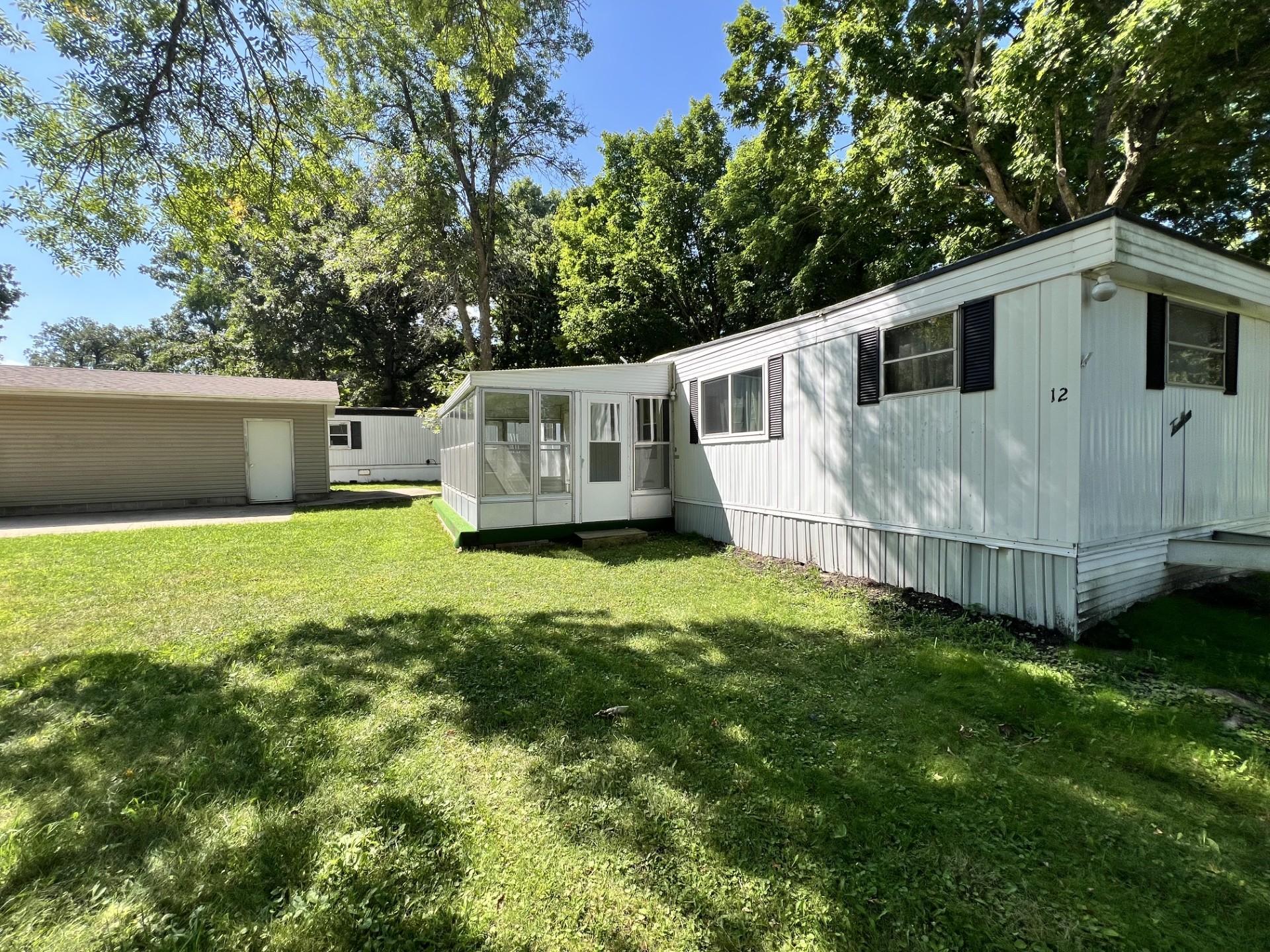 1967 single family home for sale at 3720 County Rd 40 NW, Unit 12 in Garfield, MN — 2 bed, 2 bath (photo 6 of 18)