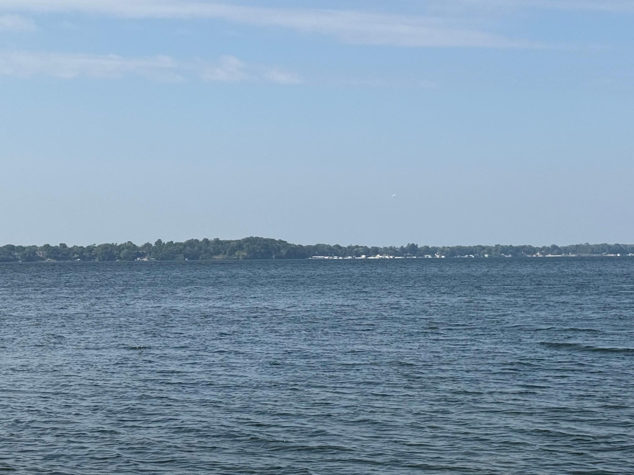 1960 single family home for sale at 1583 E Shore Drive in Detroit Lakes, MN — 4 bed, 2 bath (photo 36 of 41)