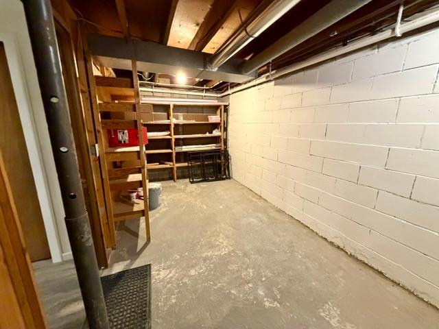 1969 single family home for sale at 915 NE 7th Avenue in Grand Rapids, MN — 4 bed, 2 bath (photo 26 of 32)