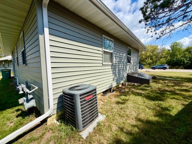 1969 single family home for sale at 915 NE 7th Avenue in Grand Rapids, MN — 4 bed, 2 bath (photo 4 of 32)