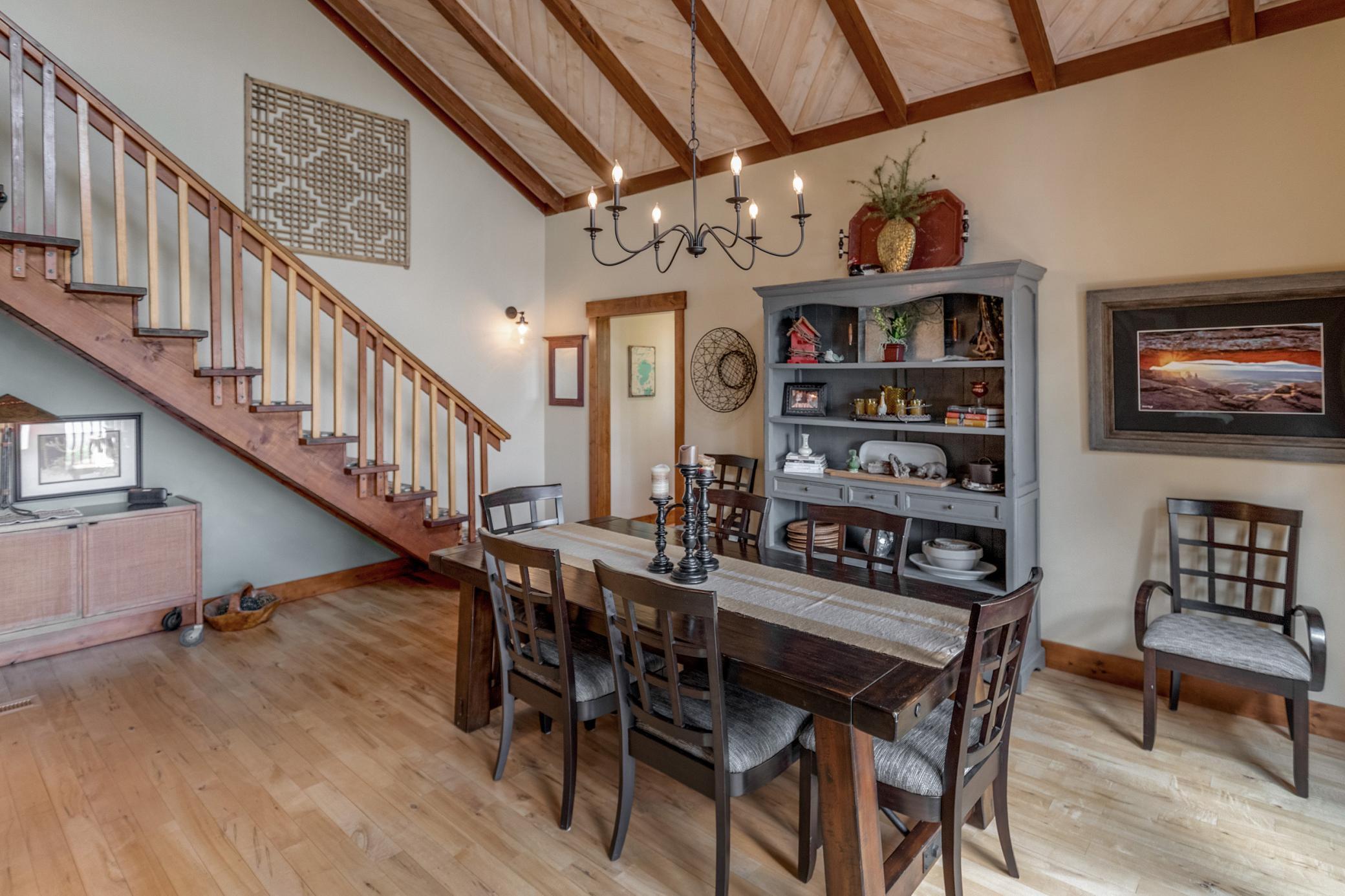 1985 single family home for sale at 29790 Lakeshore Drive in Pequot Lakes, MN — 4 bed, 3 bath (photo 18 of 47)