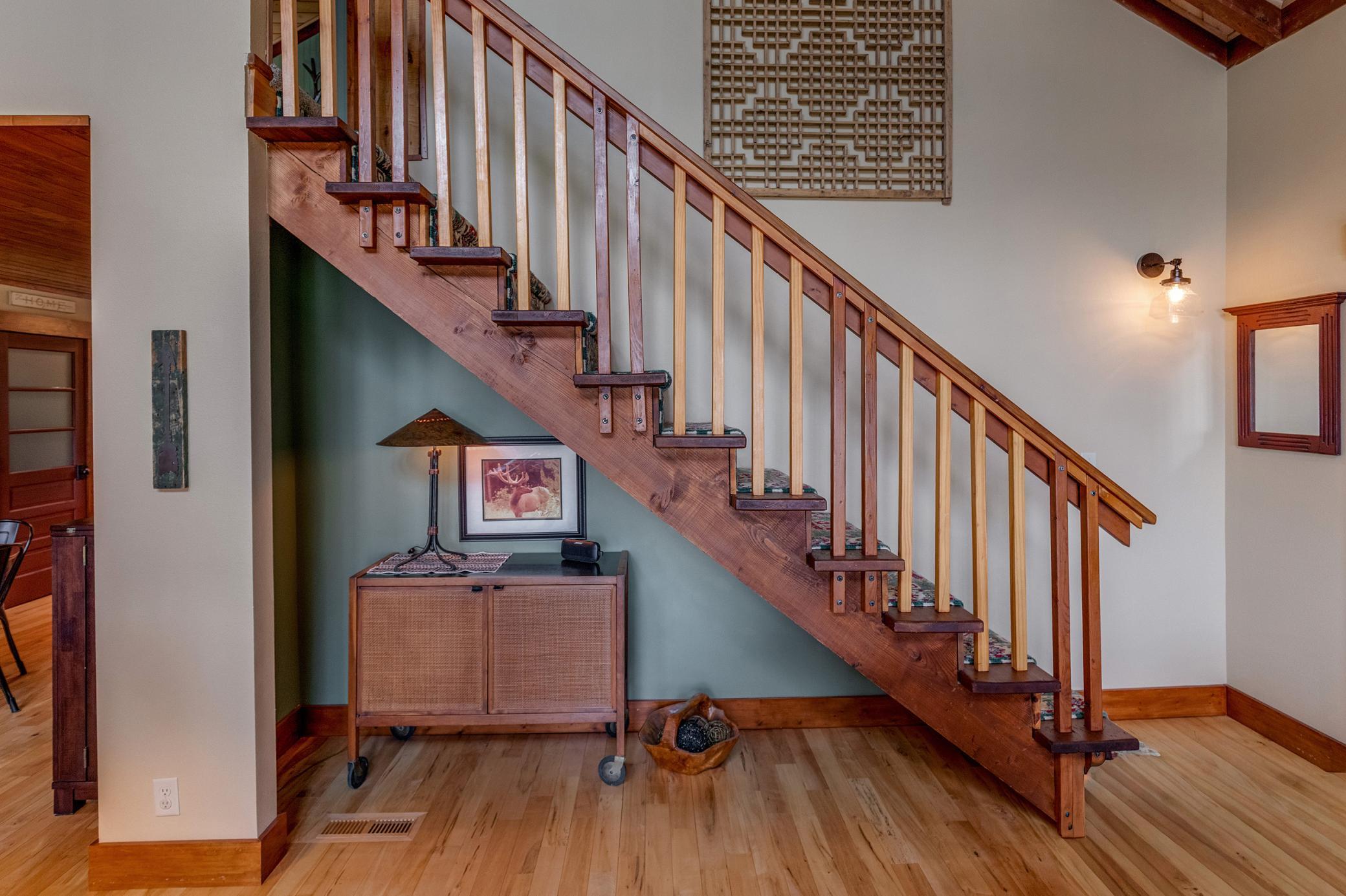 1985 single family home for sale at 29790 Lakeshore Drive in Pequot Lakes, MN — 4 bed, 3 bath (photo 19 of 47)