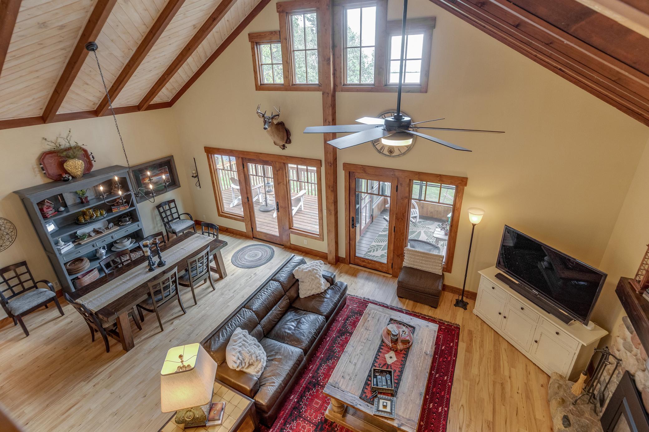 1985 single family home for sale at 29790 Lakeshore Drive in Pequot Lakes, MN — 4 bed, 3 bath (photo 32 of 47)