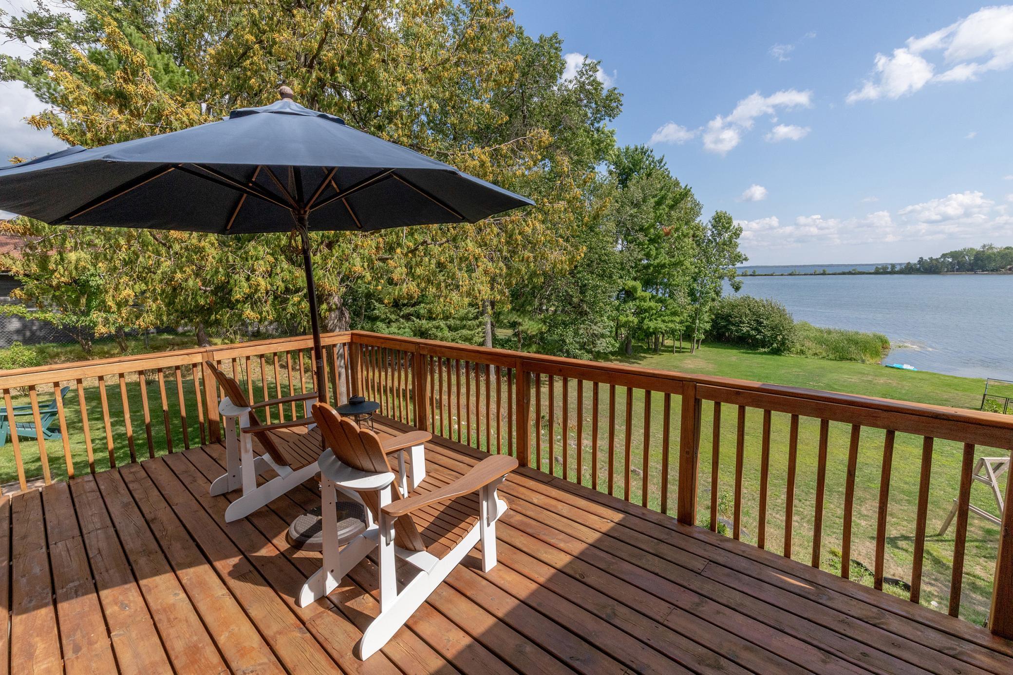 1985 single family home for sale at 29790 Lakeshore Drive in Pequot Lakes, MN — 4 bed, 3 bath (photo 39 of 47)