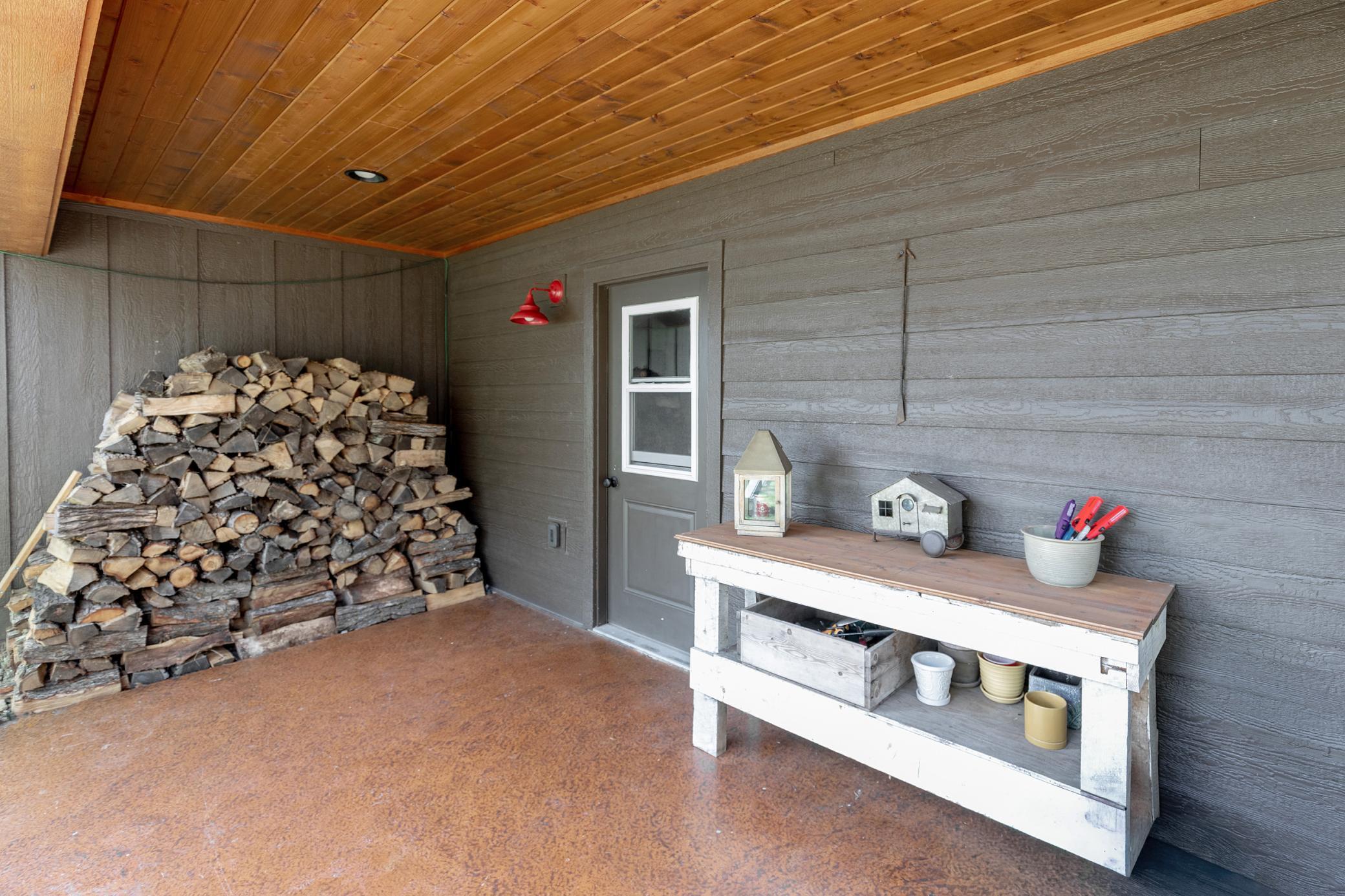1985 single family home for sale at 29790 Lakeshore Drive in Pequot Lakes, MN — 4 bed, 3 bath (photo 43 of 47)