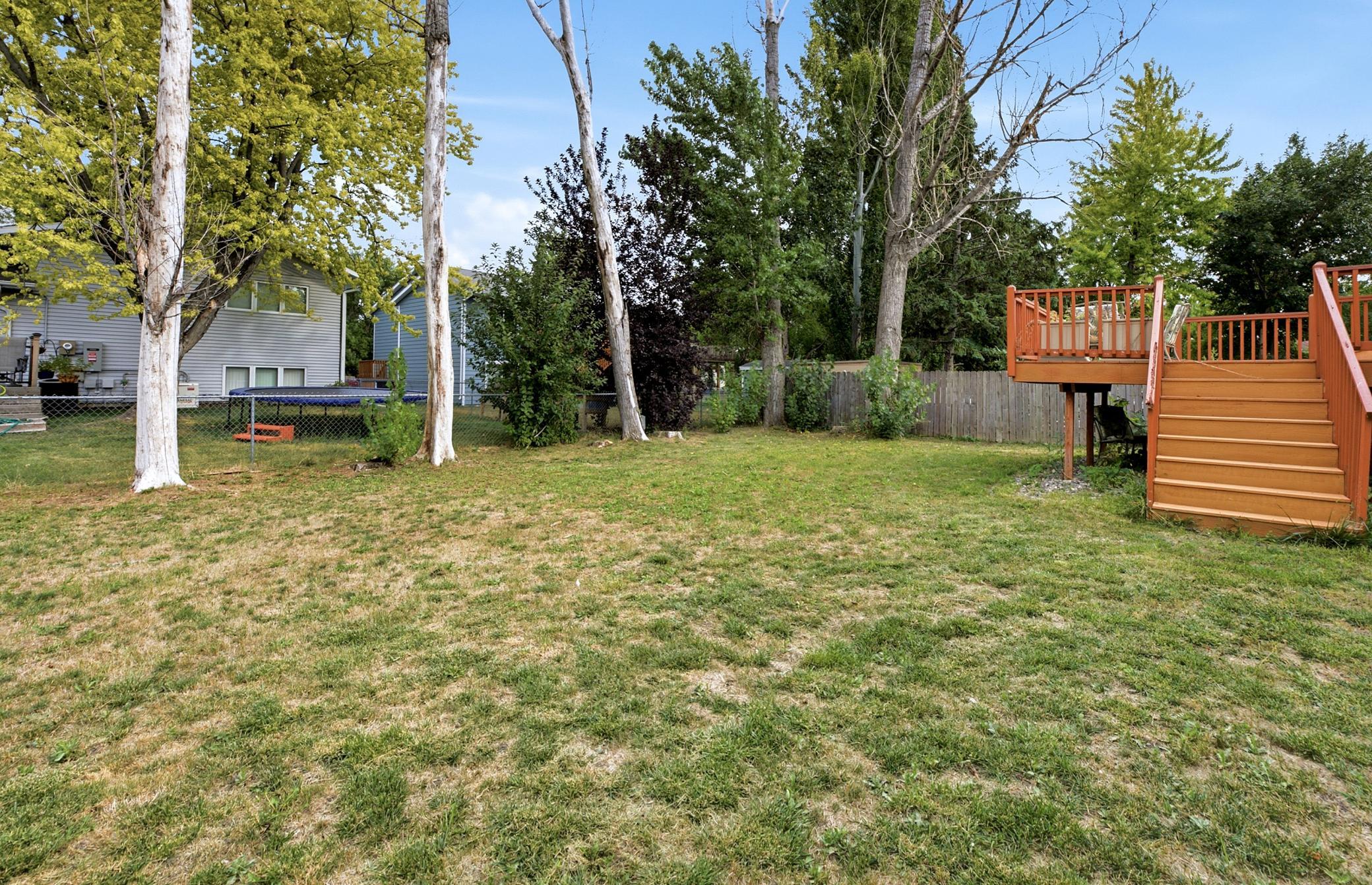 1984 single family home for sale at 3050 21st Street S in Fargo, ND — 4 bed, 2 bath (photo 32 of 34)