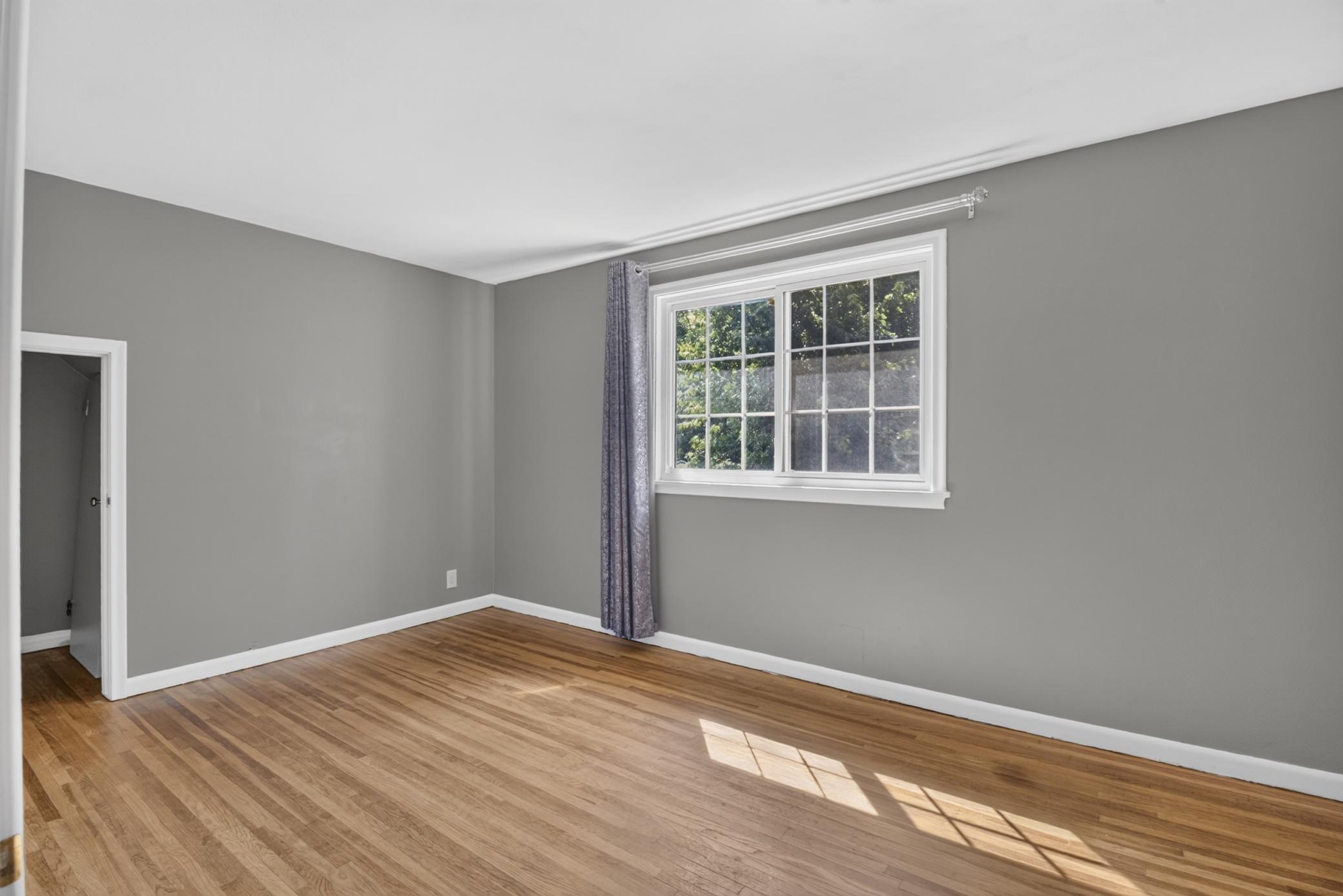 1956 single family home for sale at 716 E Mount Faith Avenue in Fergus Falls, MN — 4 bed, 3 bath (photo 22 of 48)