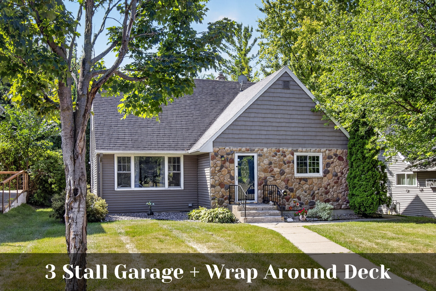 1956 single family home for sale at 716 E Mount Faith Avenue in Fergus Falls, MN — 4 bed, 3 bath