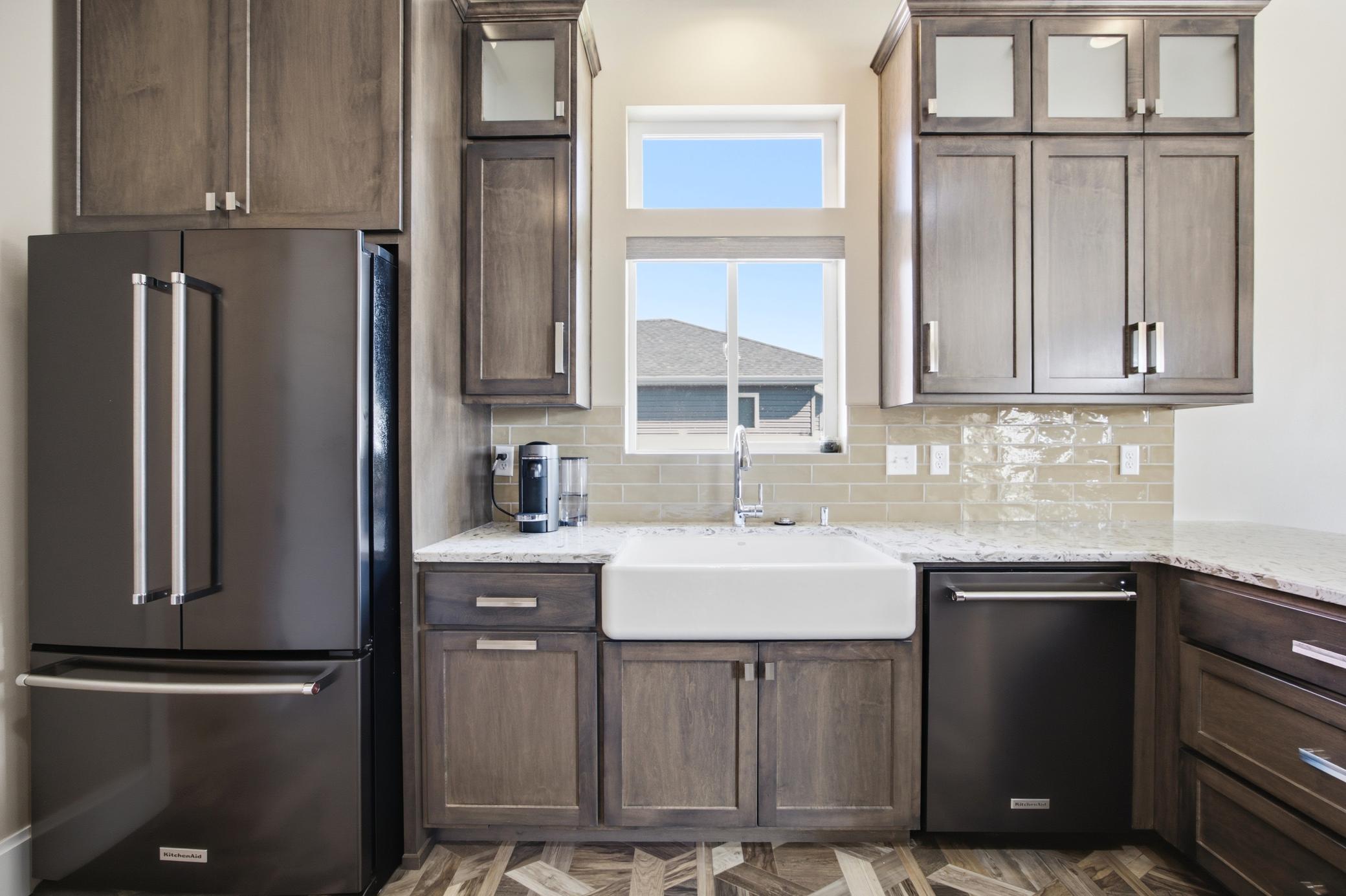 2018 single family home for sale at 7032 26th Street S in Fargo, ND — 3 bed, 2 bath (photo 14 of 46)